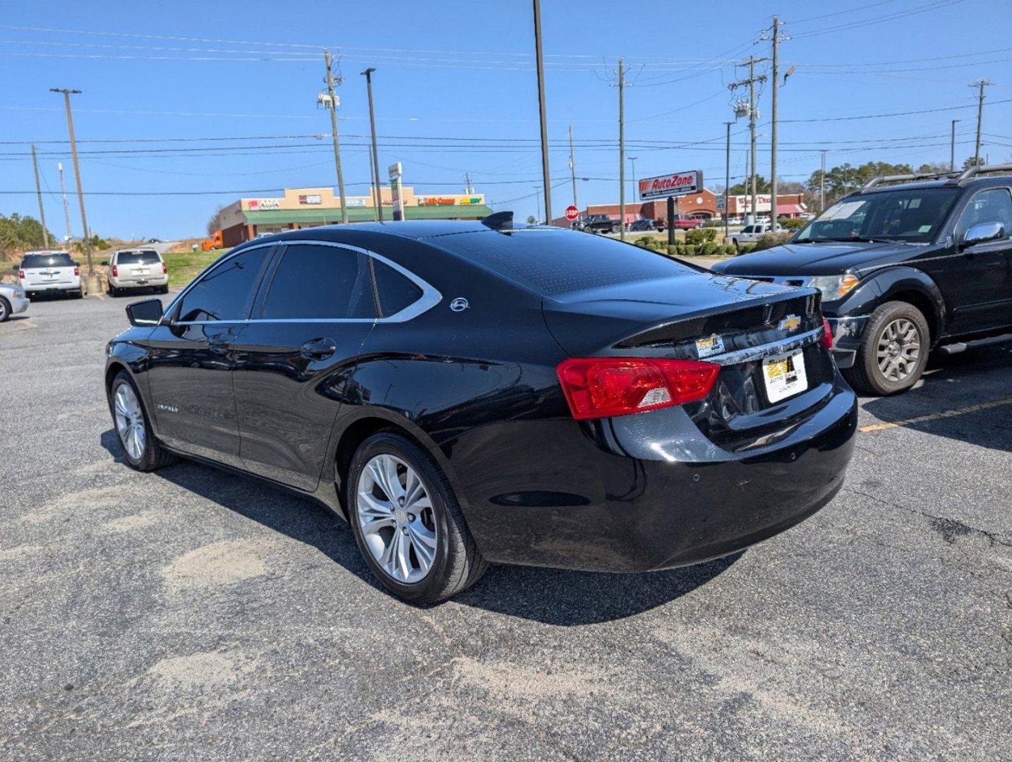 2015 /Jet Black/Dark Titanium Chevrolet Impala LT (2G1115SL9F9) with an Gas I4 2.5L/150 engine, 6-Speed Automatic transmission, located at 3959 U.S. 80 W, Phenix City, AL, 36870, (334) 297-4885, 32.469296, -85.135185 - 2015 Chevrolet Impala LT - Photo#6