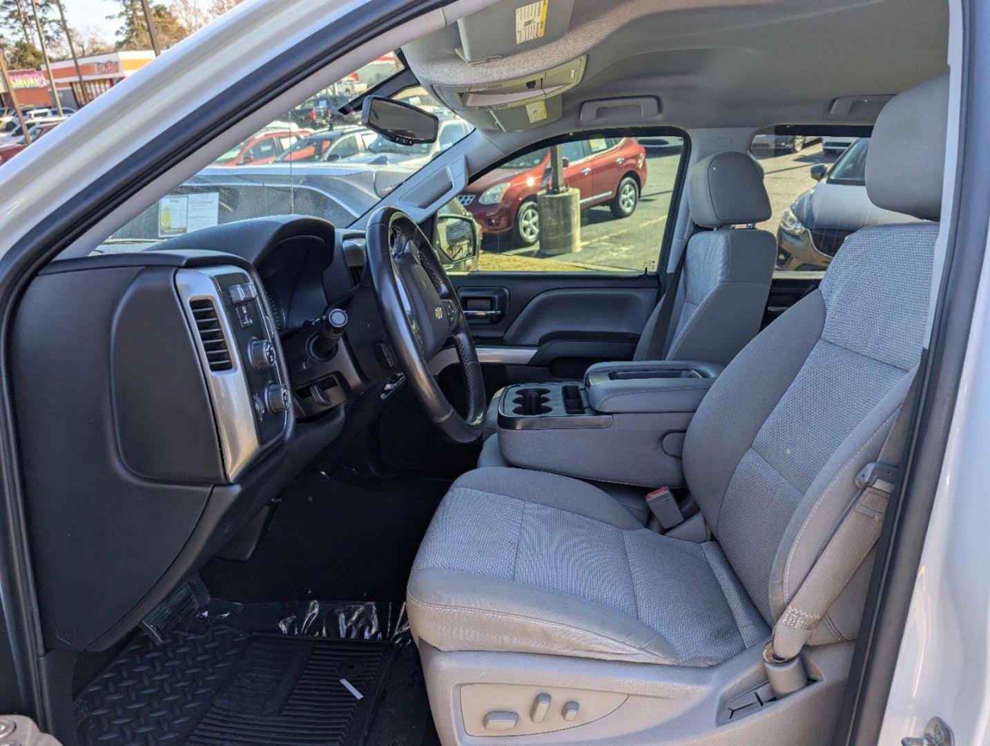 2015 /Dark Ash with Jet Black Interior Accents Chevrolet Silverado 1500 LT (3GCUKREC8FG) with an Gas/Ethanol V8 5.3L/325 engine, 6-Speed Automatic transmission, located at 3959 U.S. 80 W, Phenix City, AL, 36870, (334) 297-4885, 32.469296, -85.135185 - 2015 Chevrolet Silverado 1500 LT - Photo#10