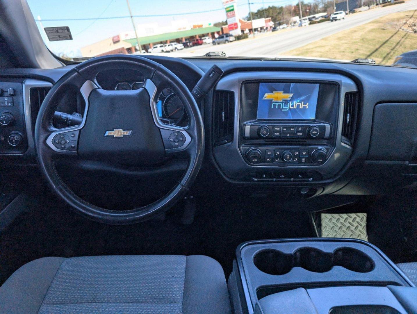 2015 /Dark Ash with Jet Black Interior Accents Chevrolet Silverado 1500 LT (3GCUKREC8FG) with an Gas/Ethanol V8 5.3L/325 engine, 6-Speed Automatic transmission, located at 3959 U.S. 80 W, Phenix City, AL, 36870, (334) 297-4885, 32.469296, -85.135185 - 2015 Chevrolet Silverado 1500 LT - Photo#13