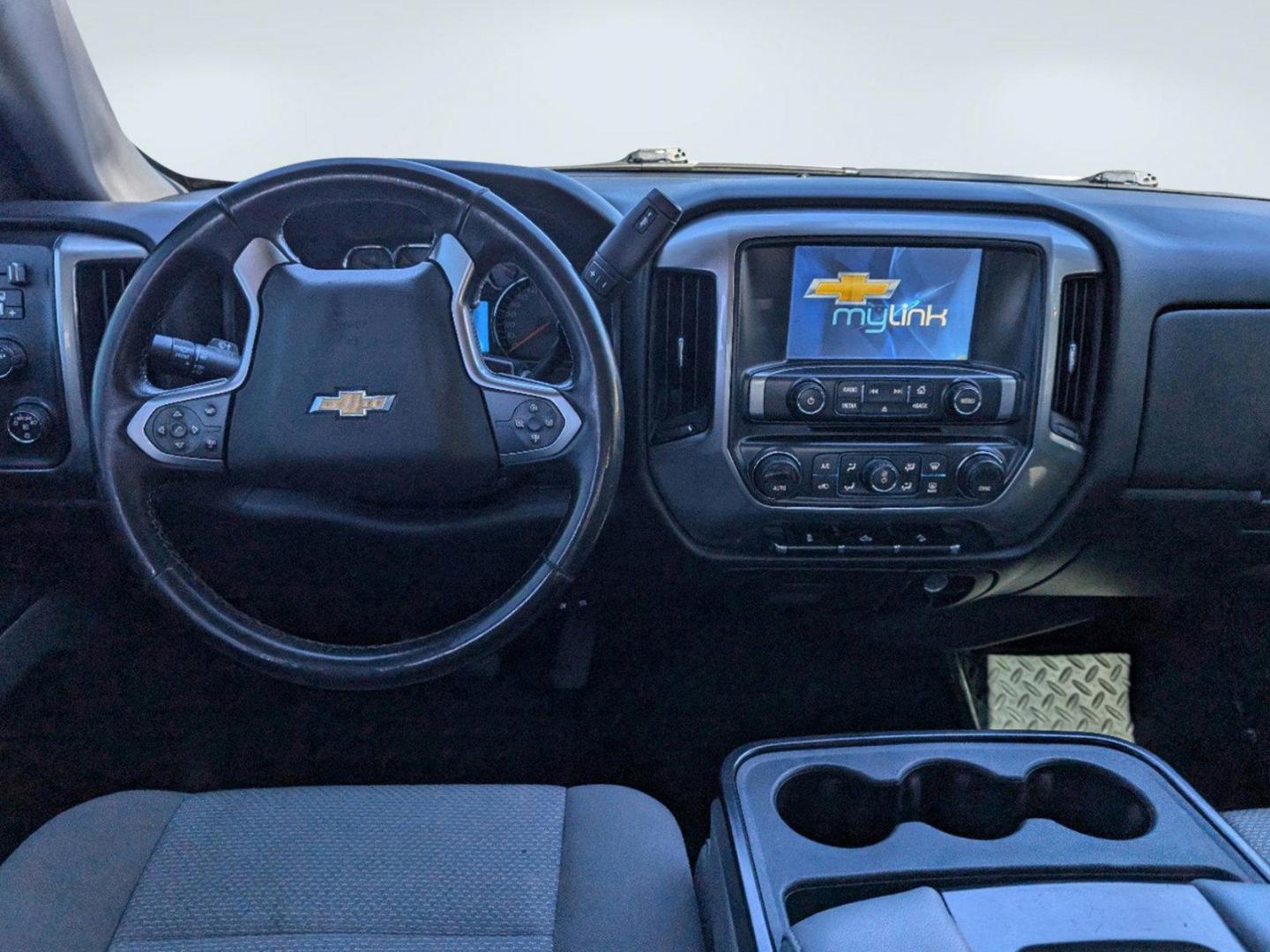 2015 /Dark Ash with Jet Black Interior Accents Chevrolet Silverado 1500 LT (3GCUKREC8FG) with an Gas/Ethanol V8 5.3L/325 engine, 6-Speed Automatic transmission, located at 3959 U.S. 80 W, Phenix City, AL, 36870, (334) 297-4885, 32.469296, -85.135185 - 2015 Chevrolet Silverado 1500 LT - Photo#16