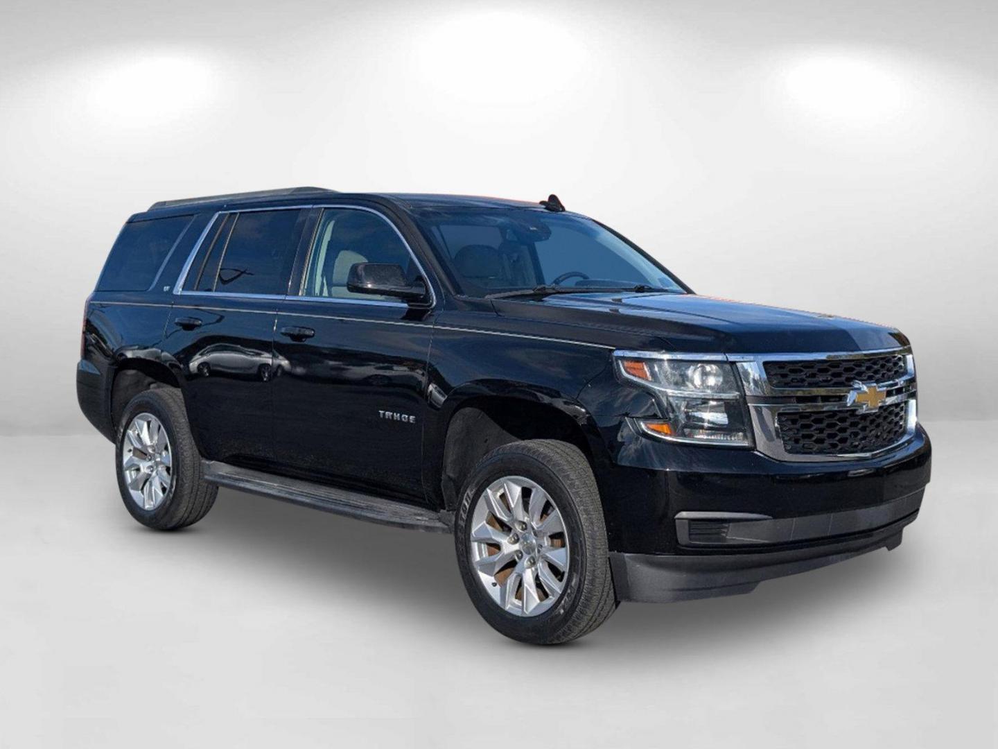 2015 /Cocoa/Dune Chevrolet Tahoe LT (1GNSCBKCXFR) with an Gas/Ethanol V8 5.3L/ engine, 6-Speed Automatic transmission, located at 1430 Gateway Drive, Opelika, AL, 36801, (334) 239-0944, 32.637871, -85.409790 - 2015 Chevrolet Tahoe LT - Photo#3