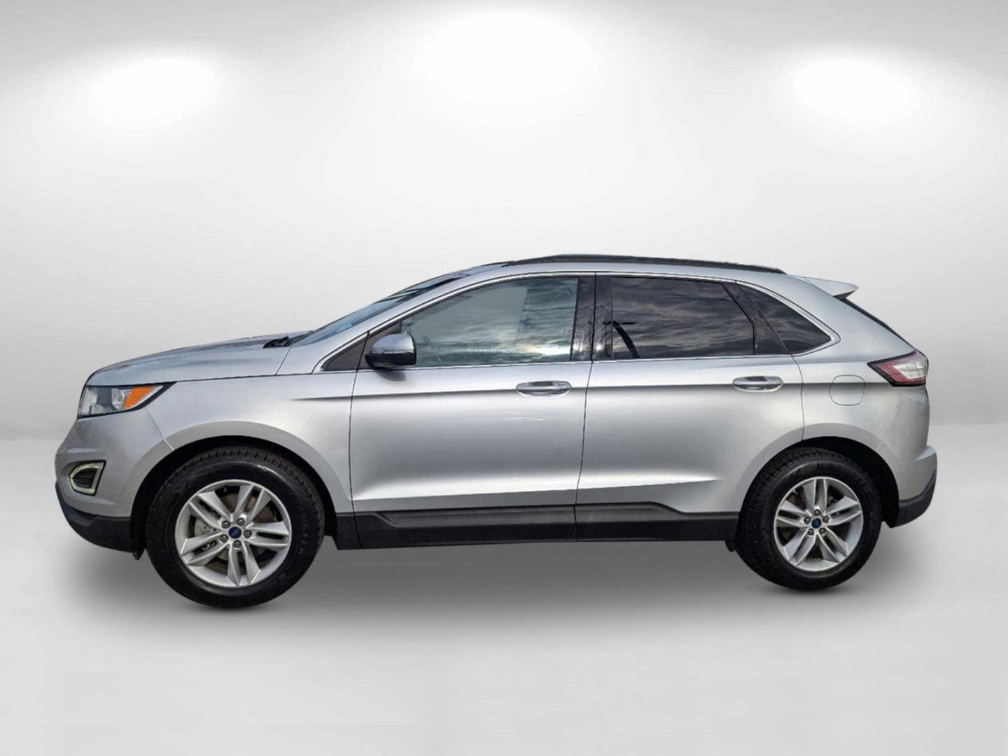 2015 Ford Edge SEL (2FMTK3J81FB) with an Regular Unleaded V-6 3.5 L/213 engine, 6-Speed Automatic w/OD transmission, located at 7000 Northlake Connector, Columbus, GA, 31904, (706) 987-8085, 32.524975, -84.978134 - 2015 Ford Edge SEL - Photo#10