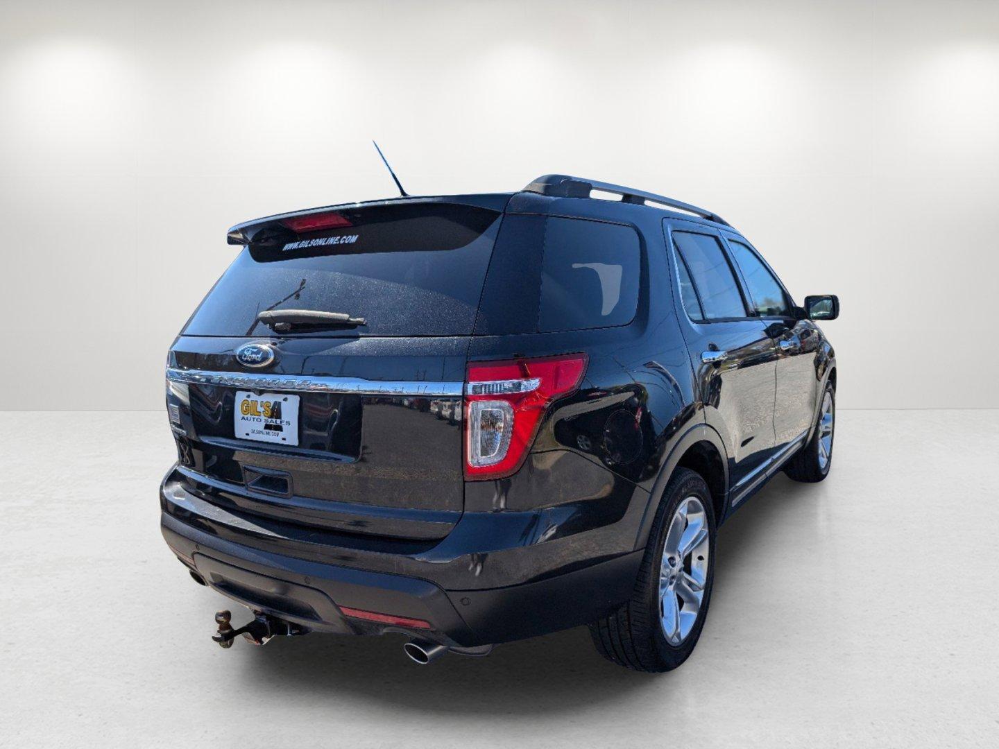 2015 Ford Explorer Limited (1FM5K7F83FG) with an Regular Unleaded V-6 3.5 L/213 engine, 6-Speed Automatic w/OD transmission, located at 3959 U.S. 80 W, Phenix City, AL, 36870, (334) 297-4885, 32.469296, -85.135185 - 2015 Ford Explorer Limited - Photo#4