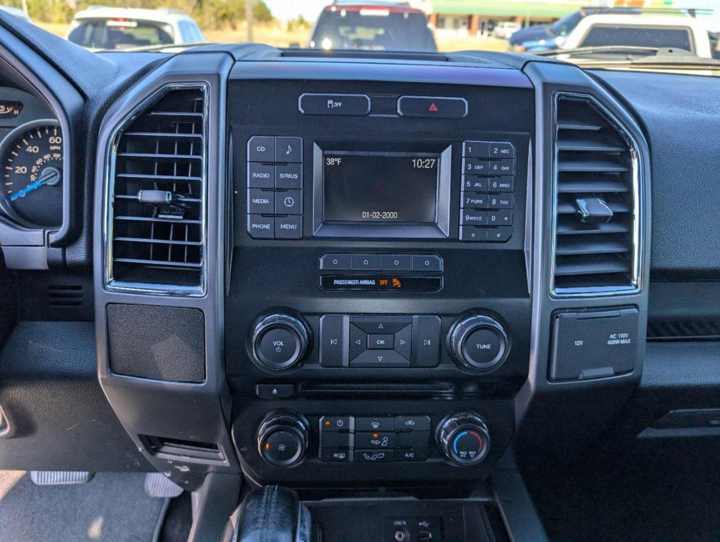 2015 Ford F-150 XLT (1FTEW1CF6FK) with an Regular Unleaded V-8 5.0 L/302 engine, 6-Speed Automatic w/OD transmission, located at 3959 U.S. 80 W, Phenix City, AL, 36870, (334) 297-4885, 32.469296, -85.135185 - 2015 Ford F-150 XLT - Photo#12