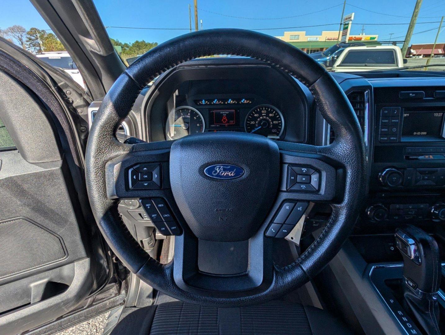 2015 Ford F-150 XLT (1FTEW1CF6FK) with an Regular Unleaded V-8 5.0 L/302 engine, 6-Speed Automatic w/OD transmission, located at 3959 U.S. 80 W, Phenix City, AL, 36870, (334) 297-4885, 32.469296, -85.135185 - 2015 Ford F-150 XLT - Photo#14