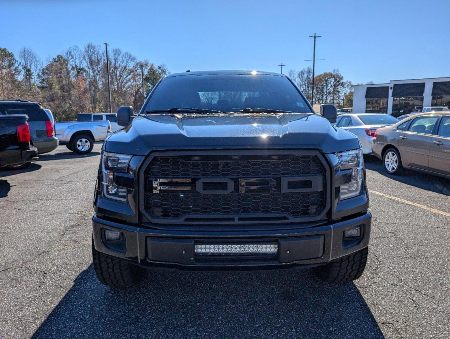 2015 Ford F-150 XLT (1FTEW1CF6FK) with an Regular Unleaded V-8 5.0 L/302 engine, 6-Speed Automatic w/OD transmission, located at 3959 U.S. 80 W, Phenix City, AL, 36870, (334) 297-4885, 32.469296, -85.135185 - 2015 Ford F-150 XLT - Photo#0