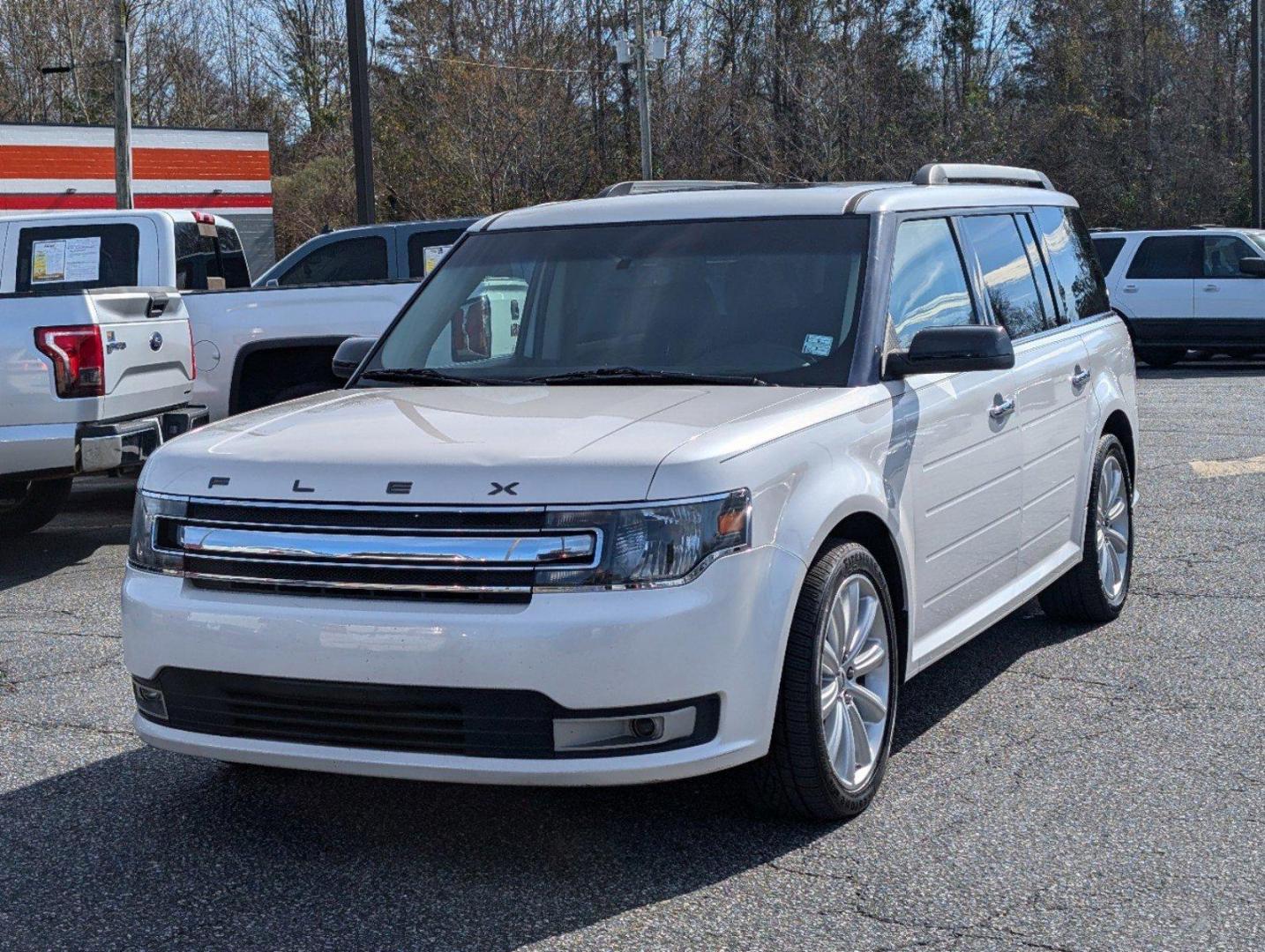 2015 Ford Flex SEL (2FMGK5C81FB) with an Regular Unleaded V-6 3.5 L/213 engine, 6-Speed Automatic w/OD transmission, located at 3959 U.S. 80 W, Phenix City, AL, 36870, (334) 297-4885, 32.469296, -85.135185 - 2015 Ford Flex SEL - Photo#1