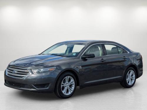 2015 Ford Taurus SE