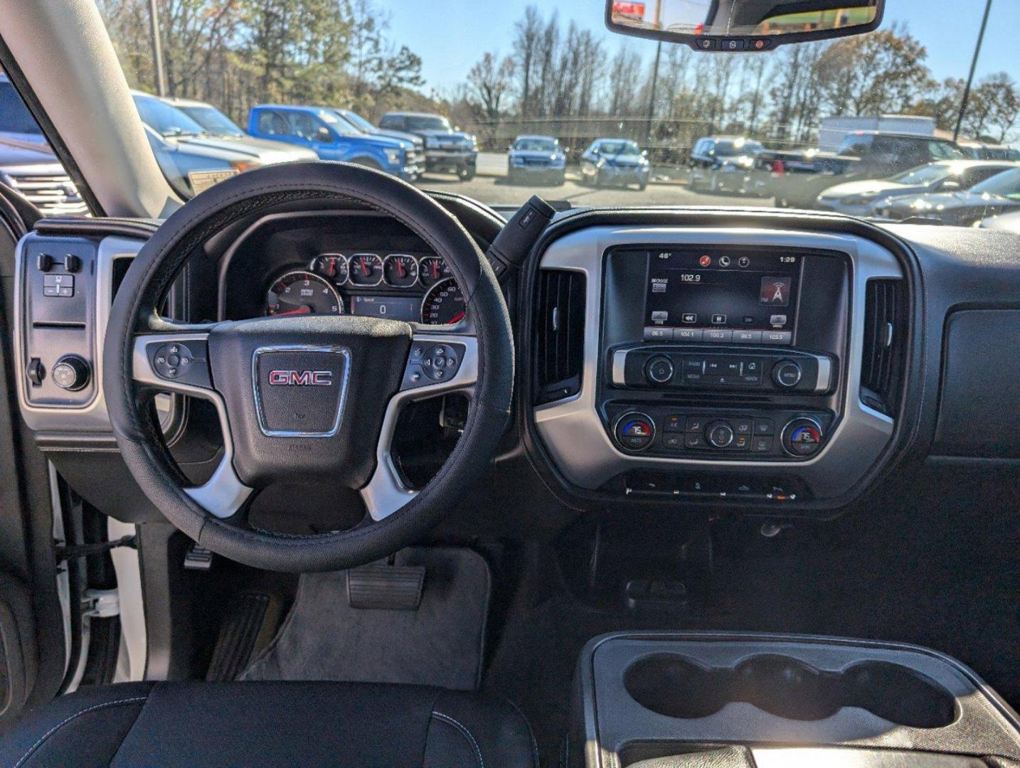 2015 /Jet Black GMC Sierra 1500 SLE (3GTP1UEC9FG) with an Gas V8 5.3L/325 engine, 6-Speed Automatic transmission, located at 804 22nd Ave, Phenix City, AL, 36870, (334) 297-1860, 32.484749, -85.024475 - 2015 GMC Sierra 1500 SLE - Photo#10