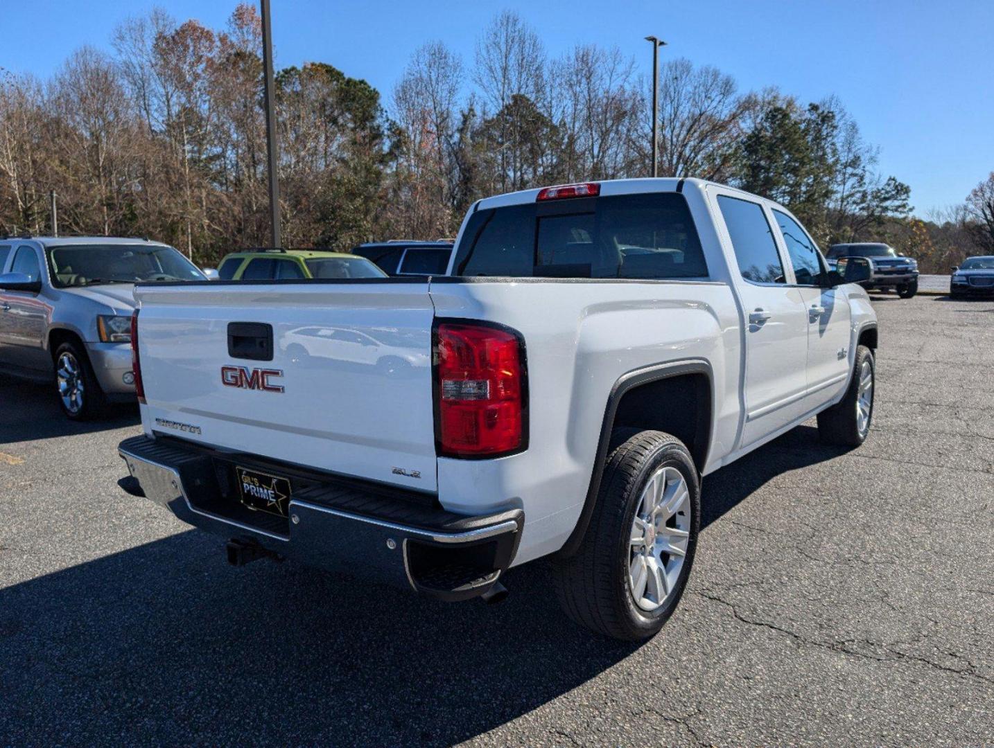 2015 /Jet Black GMC Sierra 1500 SLE (3GTP1UEC9FG) with an Gas V8 5.3L/325 engine, 6-Speed Automatic transmission, located at 804 22nd Ave, Phenix City, AL, 36870, (334) 297-1860, 32.484749, -85.024475 - 2015 GMC Sierra 1500 SLE - Photo#2