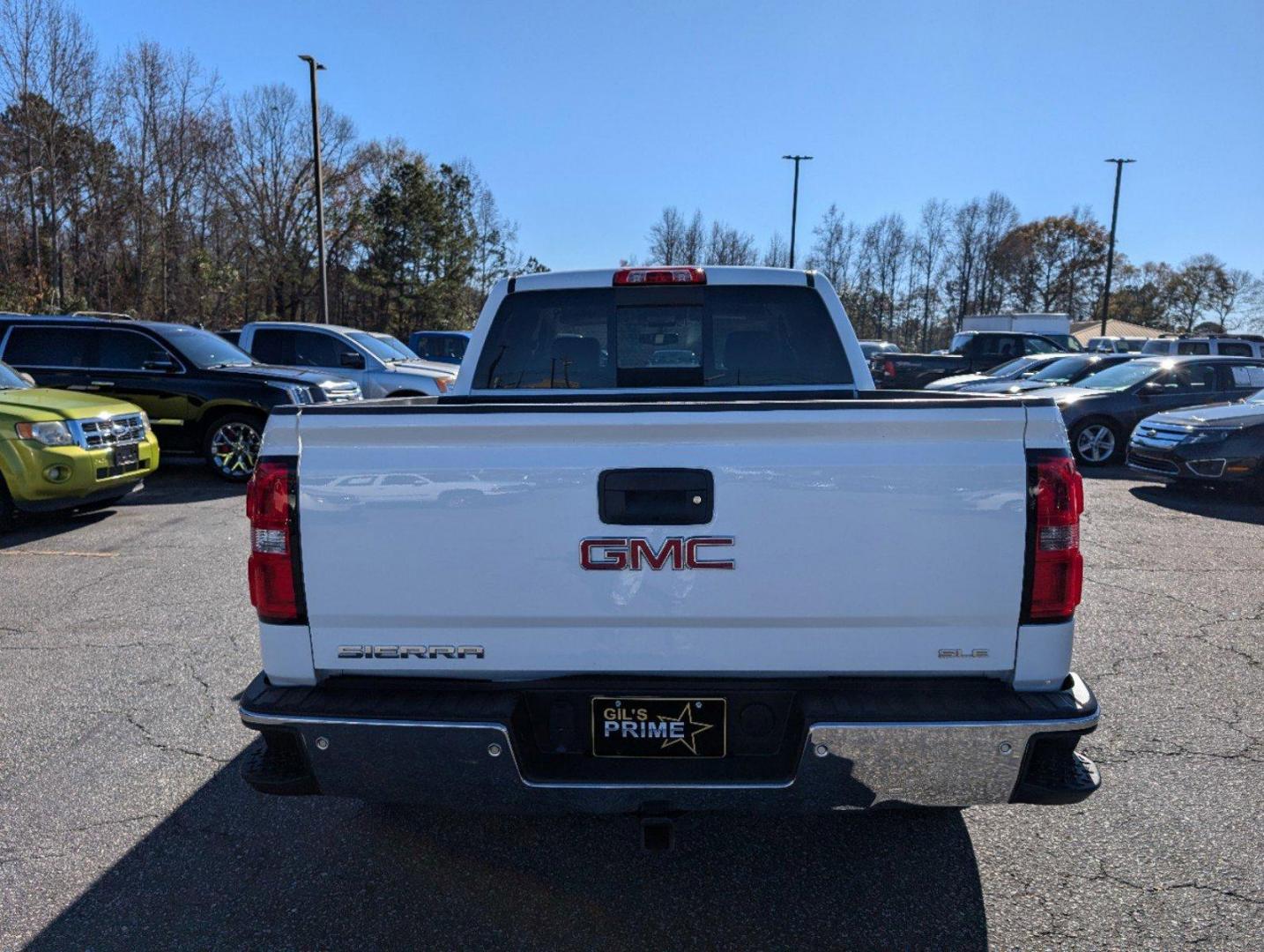 2015 /Jet Black GMC Sierra 1500 SLE (3GTP1UEC9FG) with an Gas V8 5.3L/325 engine, 6-Speed Automatic transmission, located at 804 22nd Ave, Phenix City, AL, 36870, (334) 297-1860, 32.484749, -85.024475 - 2015 GMC Sierra 1500 SLE - Photo#3