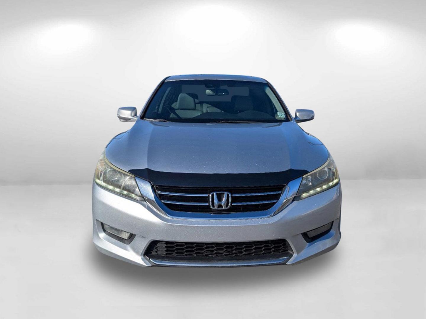 2015 Honda Accord Sedan EX-L (1HGCR3F82FA) with an Regular Unleaded V-6 3.5 L/212 engine, 6-Speed Automatic w/OD transmission, located at 521 Old Farm Lane Rd, Prattville, AL, 36066, (334) 325-1505, 32.482460, -86.416367 - 2015 Honda Accord Sedan EX-L - Photo#1