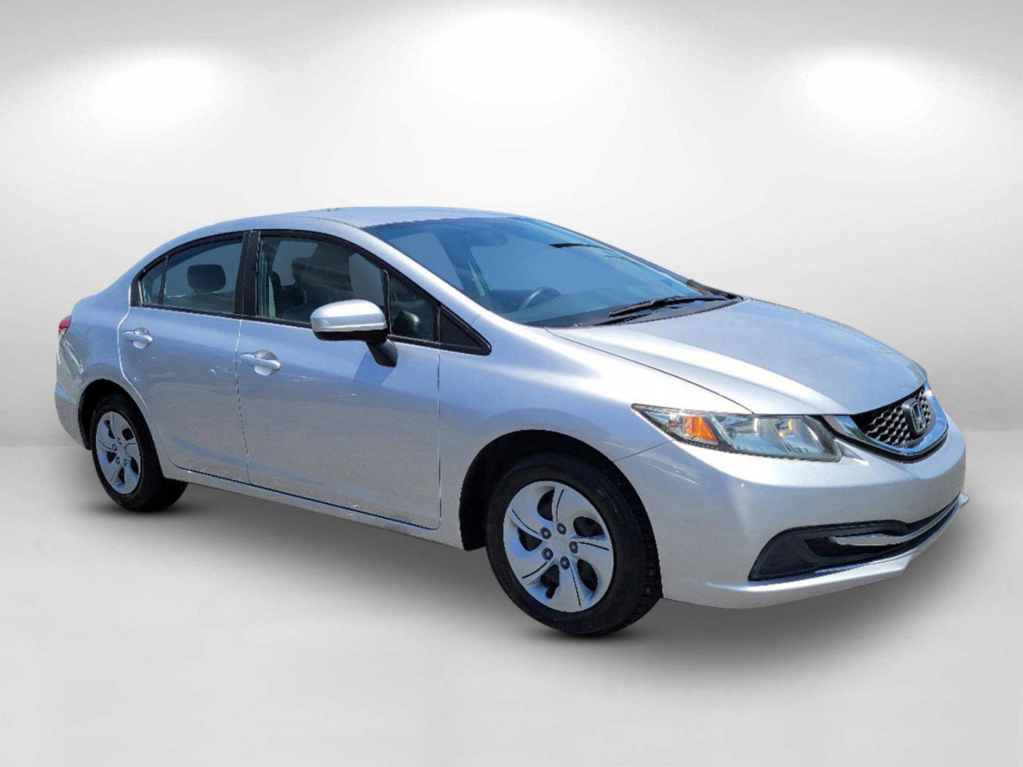 2015 Gray Honda Civic Sedan LX (19XFB2F54FE) with an Regular Unleaded I-4 1.8 L/110 engine, 1-Speed CVT w/OD transmission, located at 804 22nd Ave, Phenix City, AL, 36870, (334) 297-1860, 32.484749, -85.024475 - 2015 Honda Civic Sedan LX - Photo#2