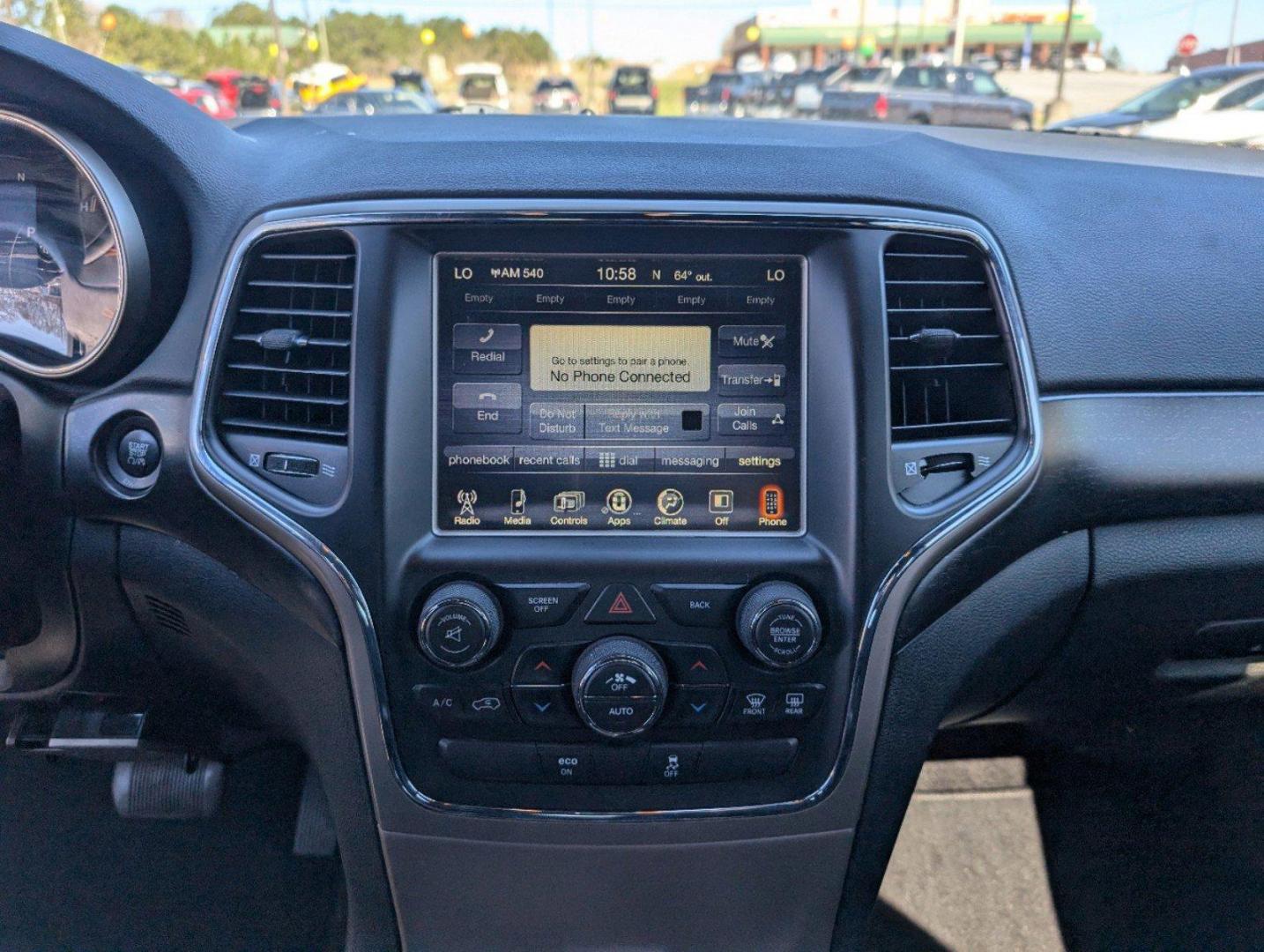 2015 /Black Jeep Grand Cherokee Laredo (1C4RJFAG7FC) with an Regular Unleaded V-6 3.6 L/220 engine, 8-Speed Automatic w/OD transmission, located at 3959 U.S. 80 W, Phenix City, AL, 36870, (334) 297-4885, 32.469296, -85.135185 - 2015 Jeep Grand Cherokee Laredo - Photo#13