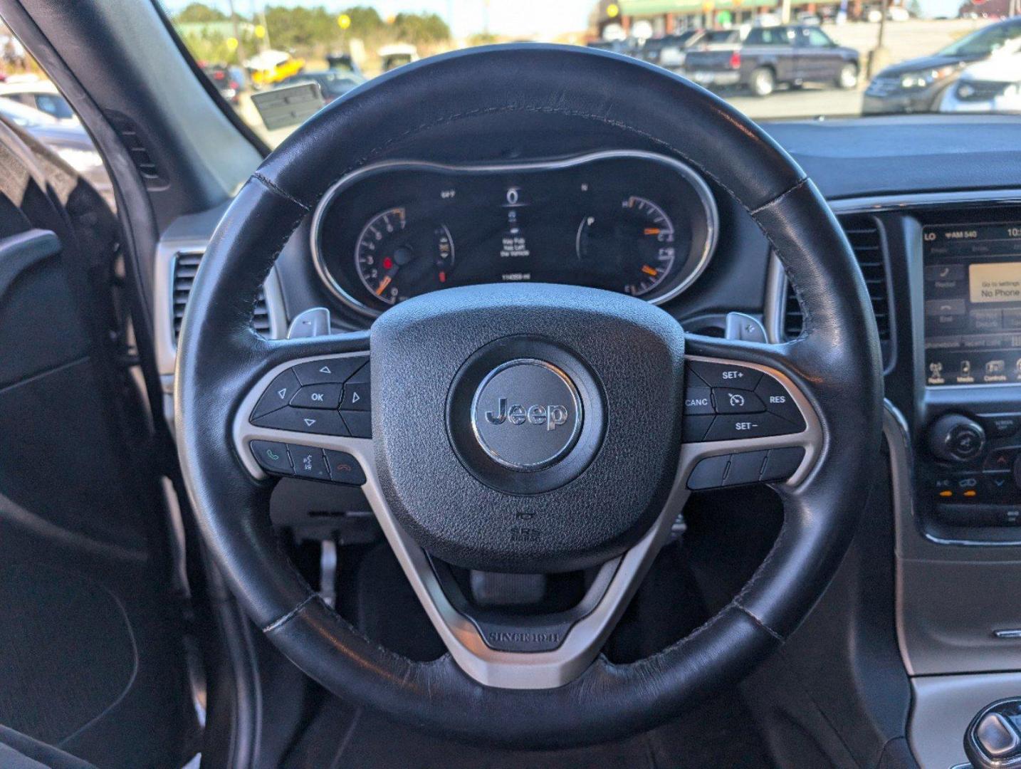 2015 /Black Jeep Grand Cherokee Laredo (1C4RJFAG7FC) with an Regular Unleaded V-6 3.6 L/220 engine, 8-Speed Automatic w/OD transmission, located at 3959 U.S. 80 W, Phenix City, AL, 36870, (334) 297-4885, 32.469296, -85.135185 - 2015 Jeep Grand Cherokee Laredo - Photo#15