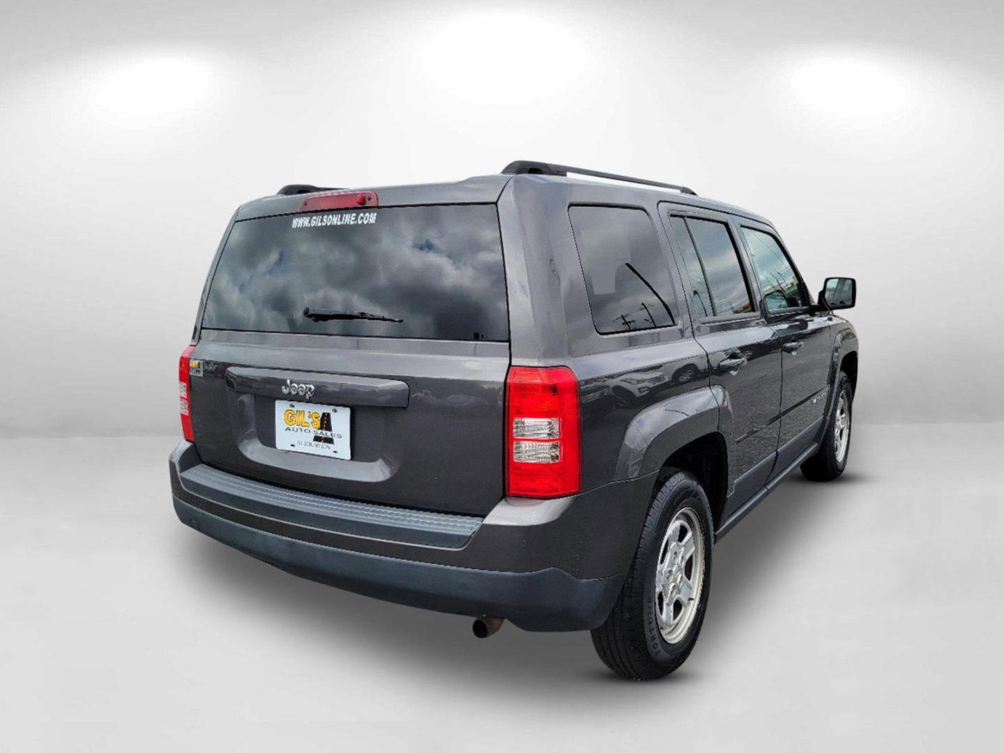 2015 Granite Crystal Metallic Clearcoat /Dark Slate Gray Jeep Patriot Sport (1C4NJPBAXFD) with an Regular Unleaded I-4 2.0 L/122 engine, 1-Speed CVT w/OD transmission, located at 1430 Gateway Drive, Opelika, AL, 36801, (334) 239-0944, 32.637871, -85.409790 - 2015 Jeep Patriot Sport - Photo#4