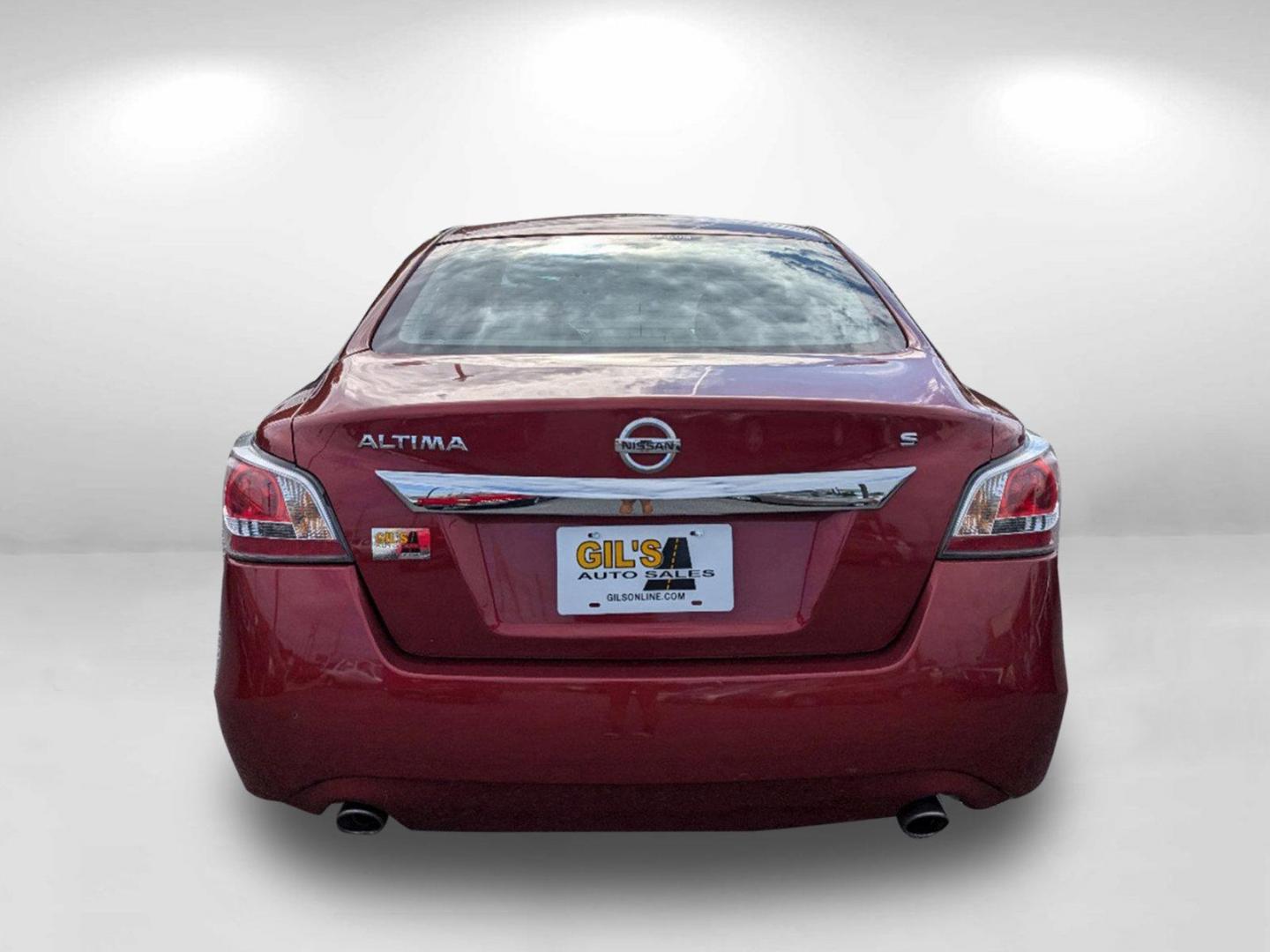 2015 Nissan Altima 2.5 S (1N4AL3AP9FC) with an Regular Unleaded I-4 2.5 L/152 engine, 1-Speed CVT w/OD transmission, located at 5115 14th Ave., Columbus, GA, 31904, (706) 323-0345, 32.511494, -84.971046 - 2015 Nissan Altima 2.5 S - Photo#5