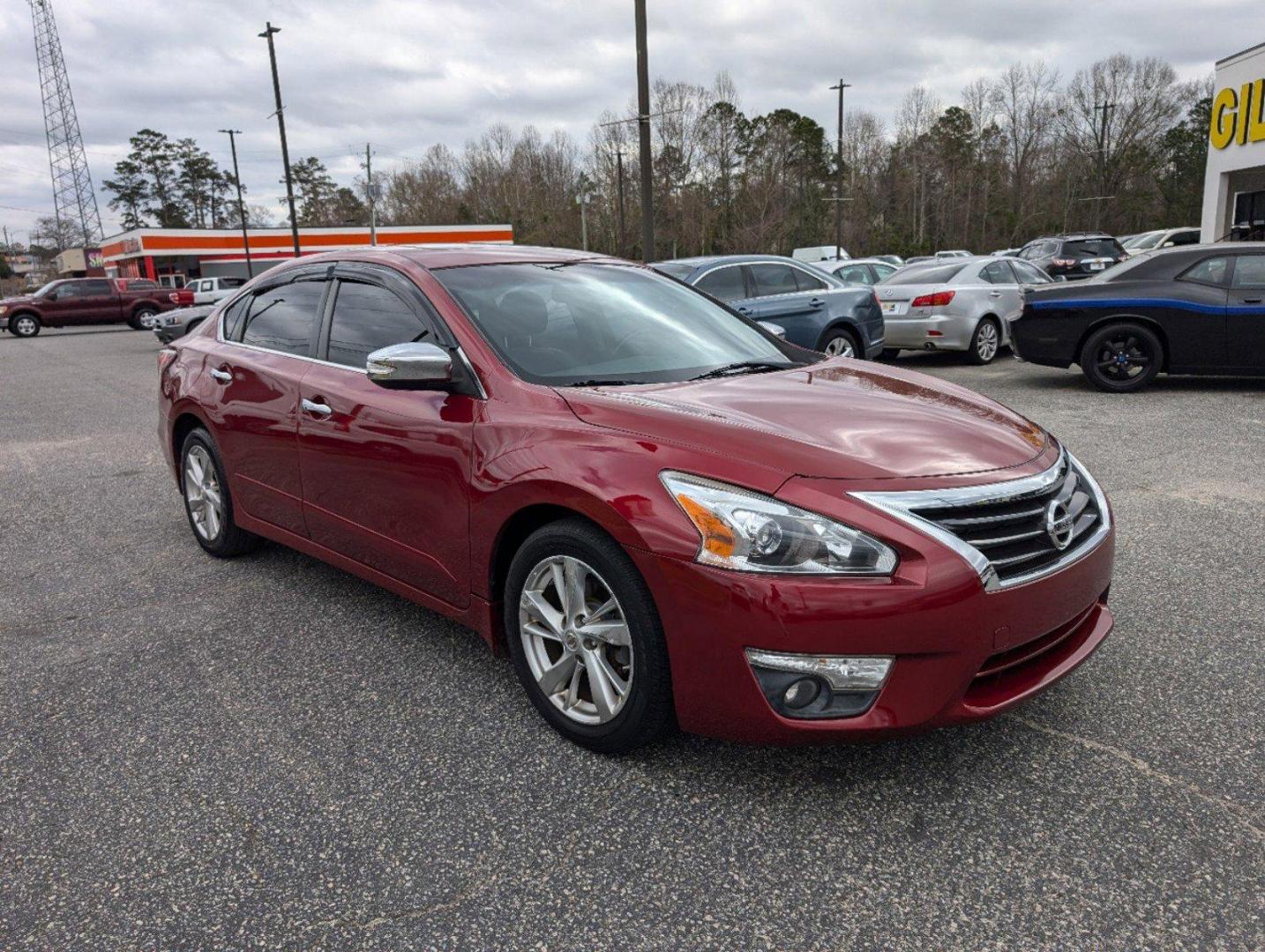 2015 /Charcoal Nissan Altima 2.5 SL (1N4AL3AP7FN) with an Regular Unleaded I-4 2.5 L/152 engine, 1-Speed CVT w/OD transmission, located at 3959 U.S. 80 W, Phenix City, AL, 36870, (334) 297-4885, 32.469296, -85.135185 - 2015 Nissan Altima 2.5 SL - Photo#2