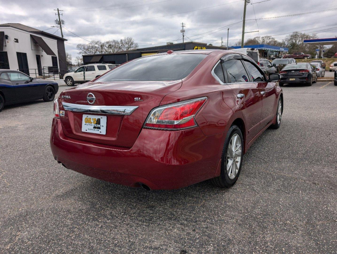 2015 /Charcoal Nissan Altima 2.5 SL (1N4AL3AP7FN) with an Regular Unleaded I-4 2.5 L/152 engine, 1-Speed CVT w/OD transmission, located at 3959 U.S. 80 W, Phenix City, AL, 36870, (334) 297-4885, 32.469296, -85.135185 - 2015 Nissan Altima 2.5 SL - Photo#4