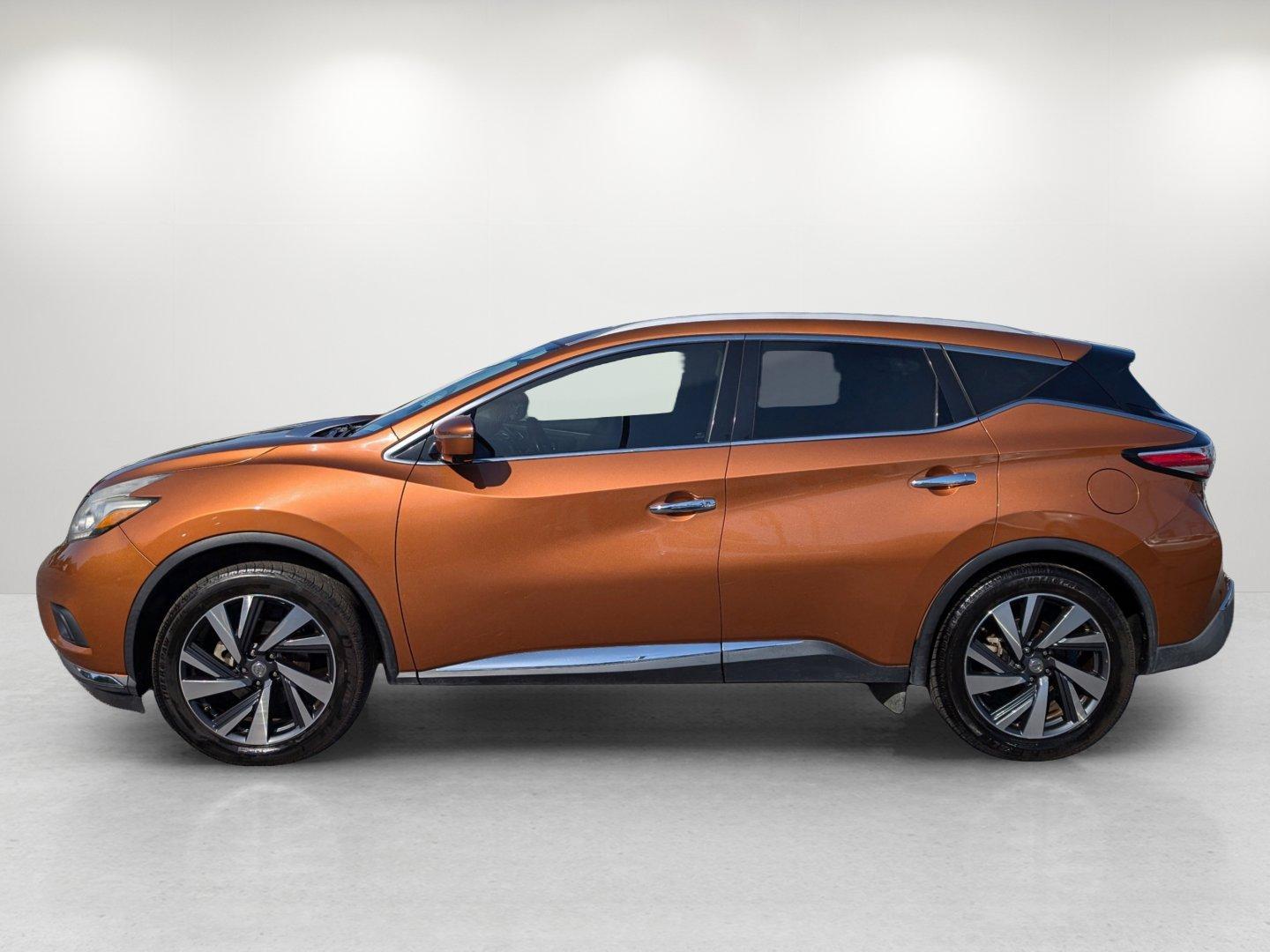 2015 /Black Nissan Murano Platinum (5N1AZ2MG6FN) with an Regular Unleaded V-6 3.5 L/213 engine, 1-Speed CVT w/OD transmission, located at 1430 Gateway Drive, Opelika, AL, 36801, (334) 239-0944, 32.637871, -85.409790 - 2015 Nissan Murano Platinum - Photo#7