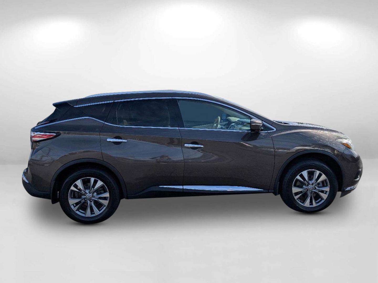 2015 /Beige Nissan Murano SL (5N1AZ2MG1FN) with an Regular Unleaded V-6 3.5 L/213 engine, 1-Speed CVT w/OD transmission, located at 3959 U.S. 80 W, Phenix City, AL, 36870, (334) 297-4885, 32.469296, -85.135185 - 2015 Nissan Murano SL - Photo#7