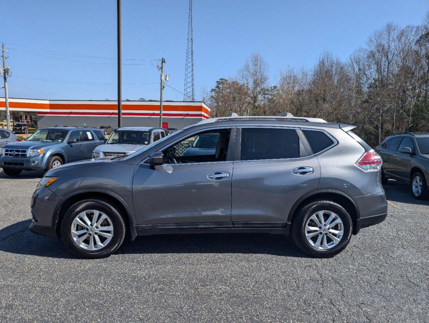 2015 /Charcoal Nissan Rogue SV (5N1AT2ML9FC) with an Regular Unleaded I-4 2.5 L/152 engine, 1-Speed CVT w/OD transmission, located at 5115 14th Ave., Columbus, GA, 31904, (706) 323-0345, 32.511494, -84.971046 - 2015 Nissan Rogue SV - Photo#7