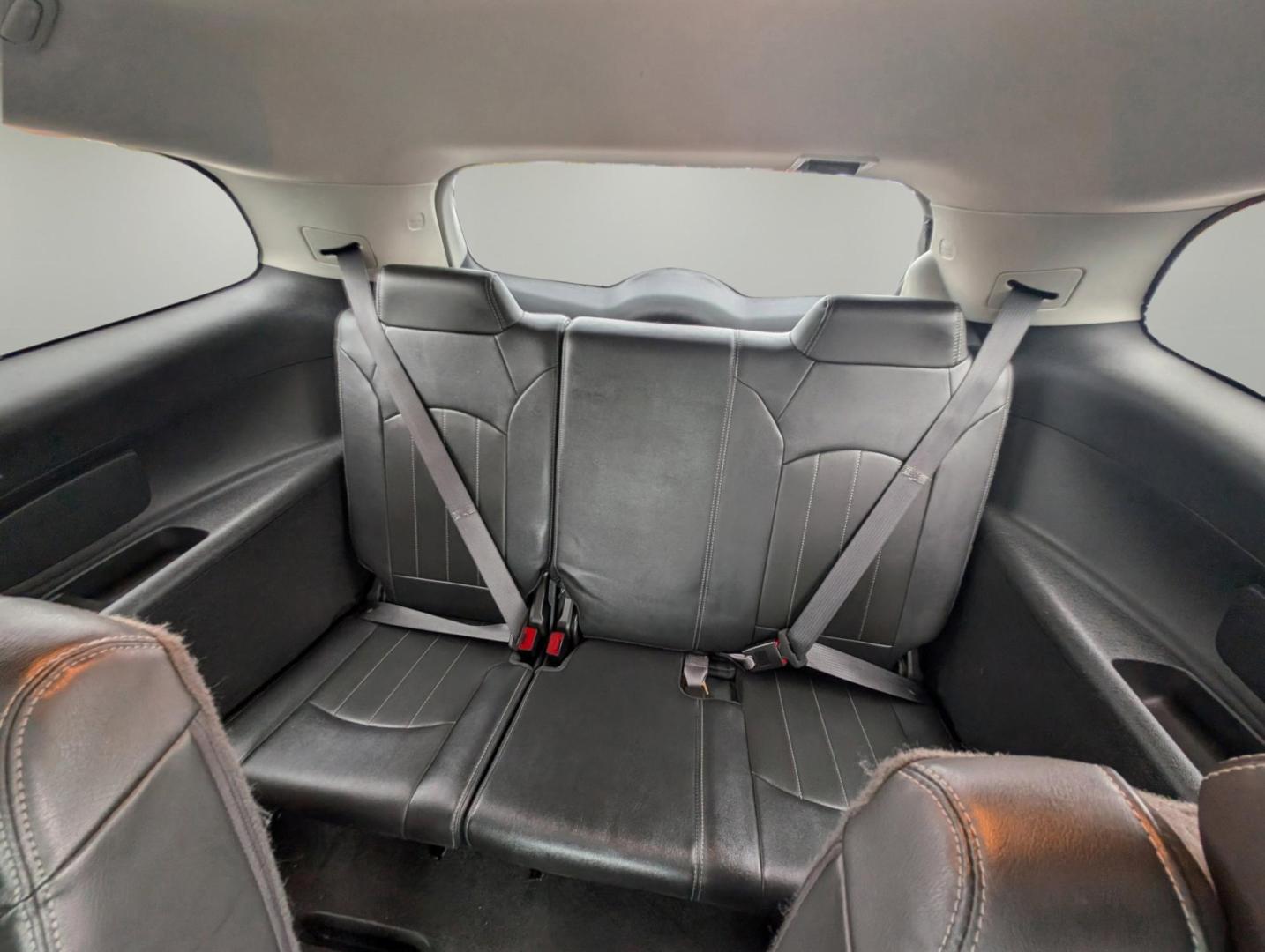 2016 /Ebony with Ebony interior accents Buick Enclave Leather (5GAKRBKD2GJ) with an Gas V6 3.6L/217 engine, 6-Speed Automatic transmission, located at 5115 14th Ave., Columbus, GA, 31904, (706) 323-0345, 32.511494, -84.971046 - 2016 Buick Enclave Leather - Photo#10