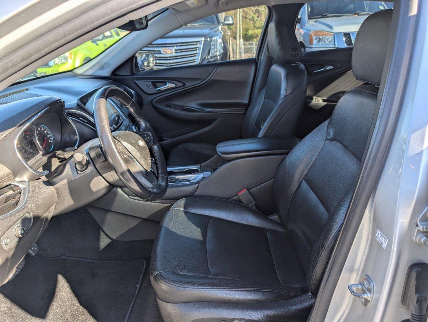 2016 /Jet Black Chevrolet Malibu LT (1G1ZE5STXGF) with an Turbocharged Gas I4 1.5L/91 engine, 6-Speed Automatic transmission, located at 5115 14th Ave., Columbus, GA, 31904, (706) 323-0345, 32.511494, -84.971046 - 2016 Chevrolet Malibu LT - Photo#10