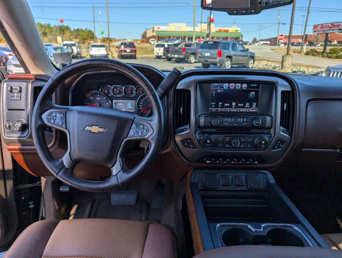 2016 /Saddle Chevrolet Silverado 1500 High Country (3GCPCTEJXGG) with an Gas V8 6.2L/376 engine, 8-Speed Automatic transmission, located at 3959 U.S. 80 W, Phenix City, AL, 36870, (334) 297-4885, 32.469296, -85.135185 - 2016 Chevrolet Silverado 1500 High Country - Photo#11