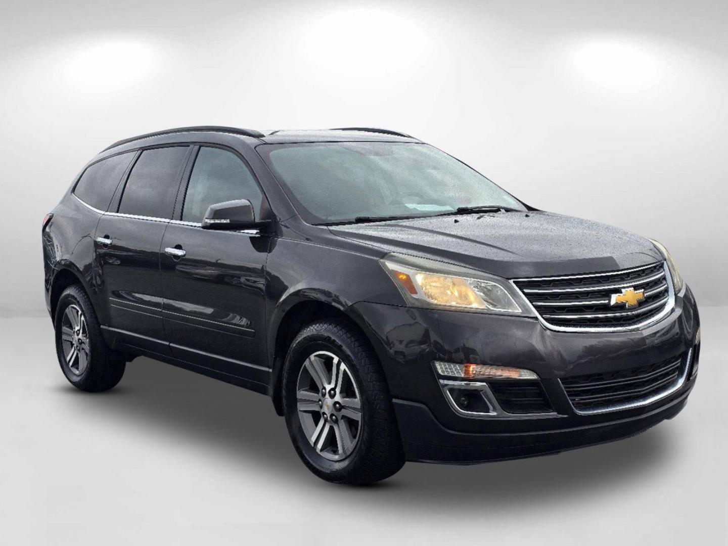 2016 /Ebony Chevrolet Traverse LT (1GNKRHKD3GJ) with an Gas V6 3.6L/217 engine, 6-Speed Automatic transmission, located at 1430 Gateway Drive, Opelika, AL, 36801, (334) 239-0944, 32.637871, -85.409790 - 2016 Chevrolet Traverse LT - Photo#2