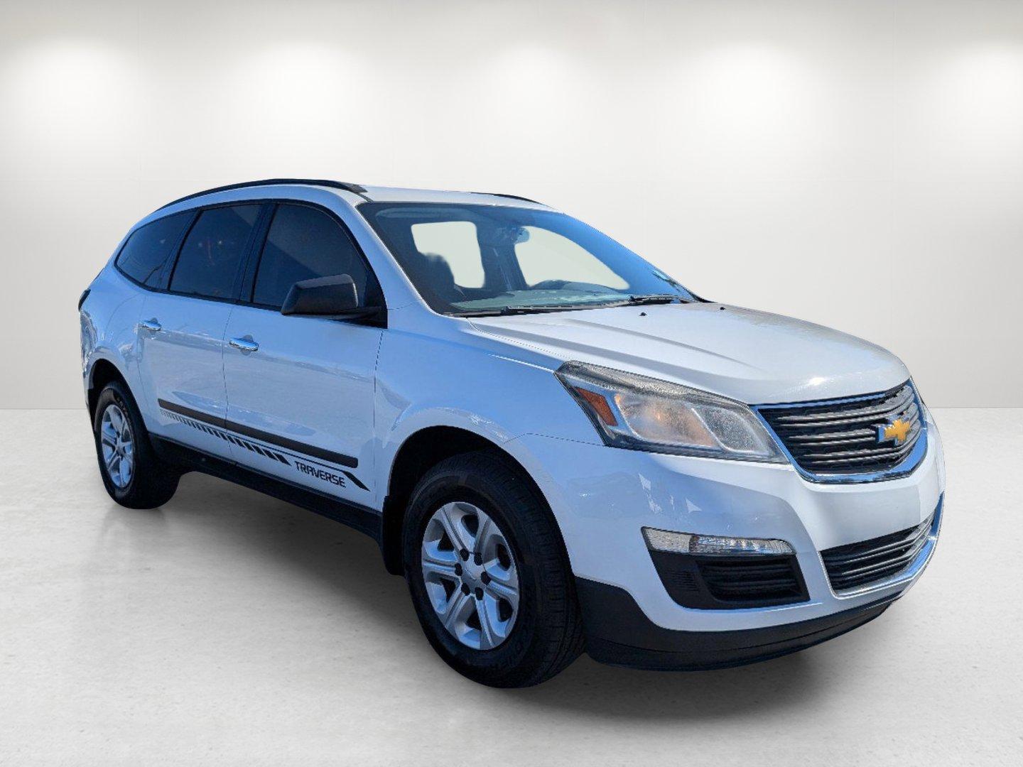 2016 /Dark Titanium/Light Titanium Chevrolet Traverse LS (1GNKRFED1GJ) with an Gas V6 3.6L/217 engine, 6-Speed Automatic transmission, located at 804 22nd Ave, Phenix City, AL, 36870, (334) 297-1860, 32.484749, -85.024475 - 2016 Chevrolet Traverse LS - Photo#3