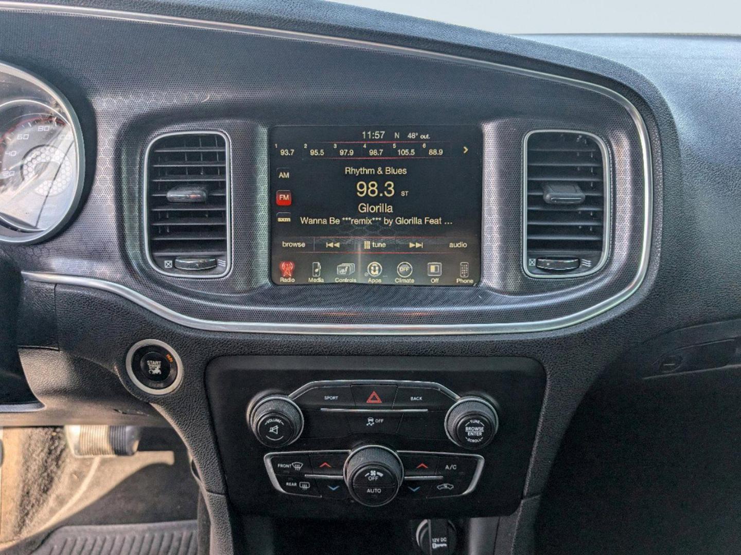 2016 /Black Dodge Charger R/T (2C3CDXCT3GH) with an Regular Unleaded V-8 5.7 L/345 engine, 8-Speed Automatic w/OD transmission, located at 804 22nd Ave, Phenix City, AL, 36870, (334) 297-1860, 32.484749, -85.024475 - 2016 Dodge Charger R/T - Photo#12