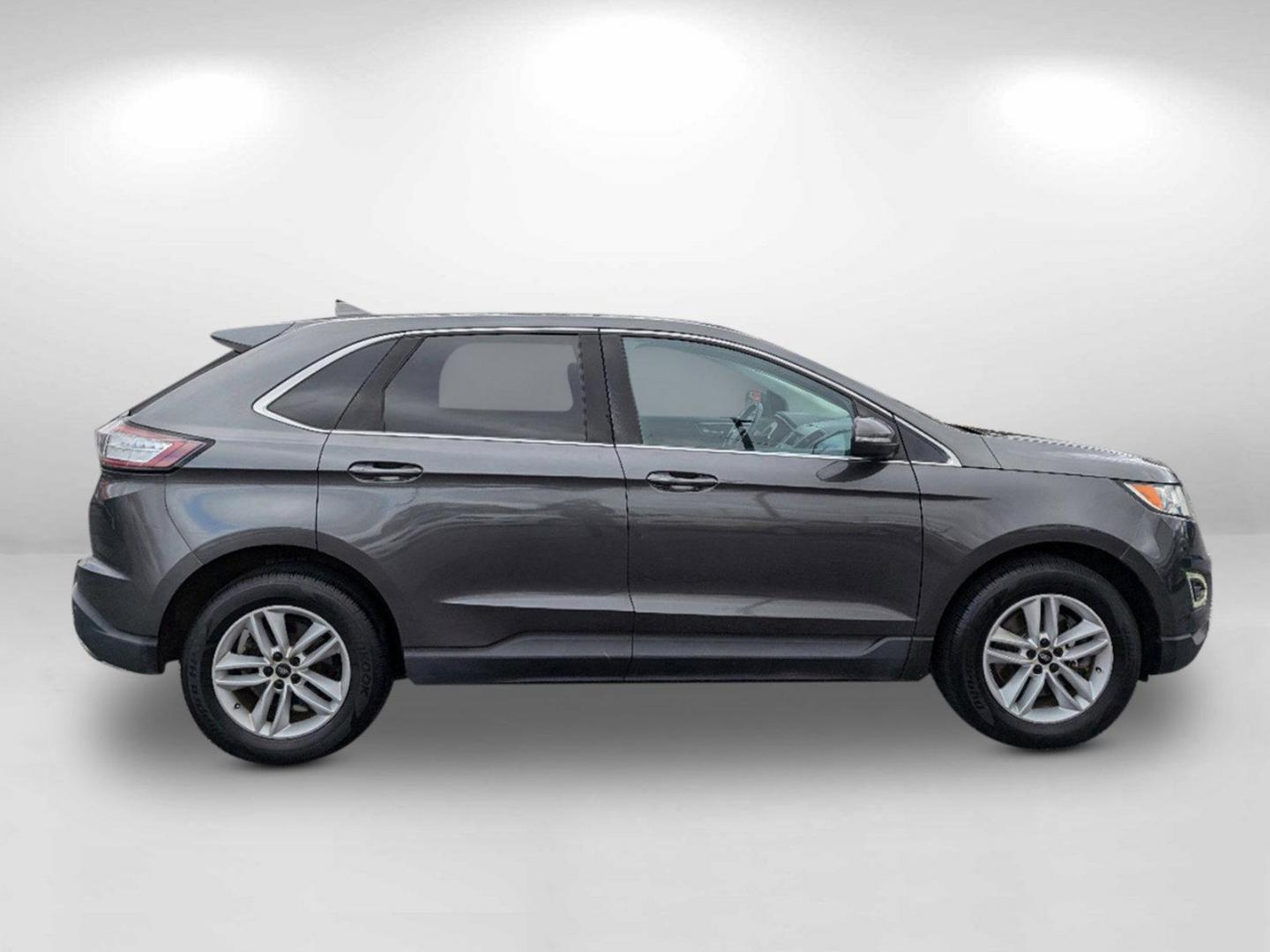 2016 Ford Edge SEL (2FMPK4J94GB) with an Intercooled Turbo Premium Unleaded I-4 2.0 L/122 engine, 6-Speed Automatic w/OD transmission, located at 5115 14th Ave., Columbus, GA, 31904, (706) 323-0345, 32.511494, -84.971046 - 2016 Ford Edge SEL - Photo#3