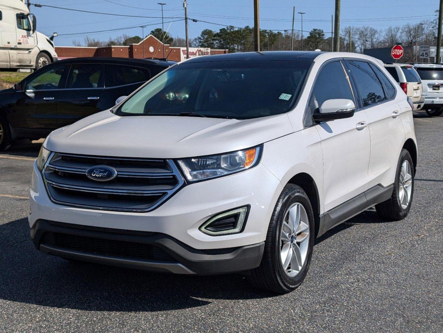 2016 Ford Edge SEL (2FMPK4J96GB) with an Intercooled Turbo Premium Unleaded I-4 2.0 L/122 engine, 6-Speed Automatic w/OD transmission, located at 3959 U.S. 80 W, Phenix City, AL, 36870, (334) 297-4885, 32.469296, -85.135185 - 2016 Ford Edge SEL - Photo#0