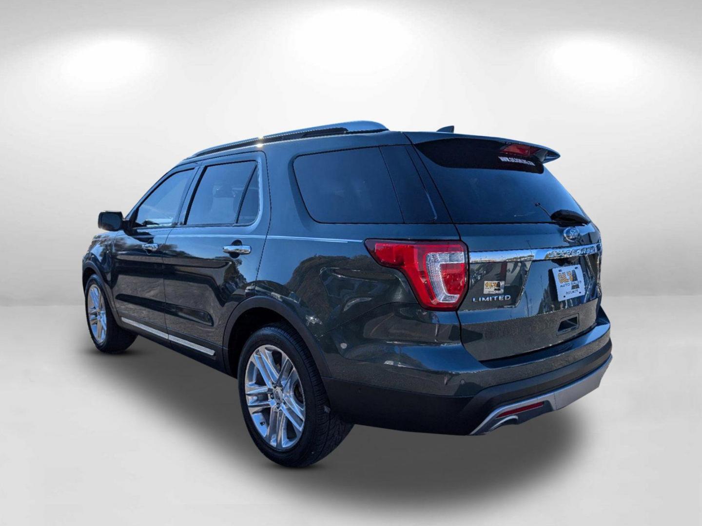 2016 Ford Explorer Limited (1FM5K7F81GG) with an Regular Unleaded V-6 3.5 L/213 engine, 6-Speed Automatic w/OD transmission, located at 804 22nd Ave, Phenix City, AL, 36870, (334) 297-1860, 32.484749, -85.024475 - 2016 Ford Explorer Limited - Photo#6