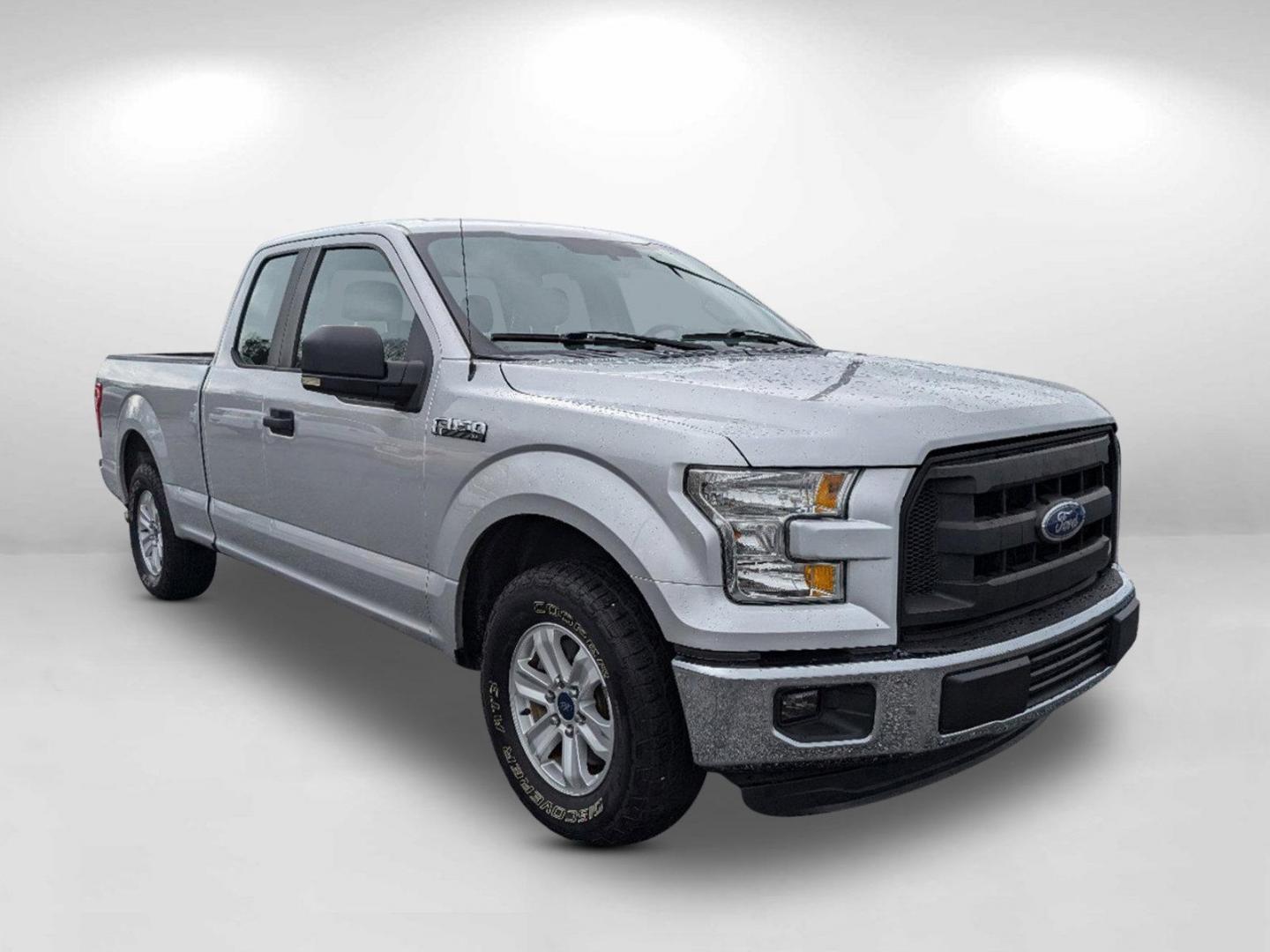 2016 Ford F-150 XL (1FTEX1C8XGF) with an Regular Unleaded V-6 3.5 L/213 engine, 6-Speed Automatic w/OD transmission, located at 5115 14th Ave., Columbus, GA, 31904, (706) 323-0345, 32.511494, -84.971046 - 2016 Ford F-150 XL - Photo#2