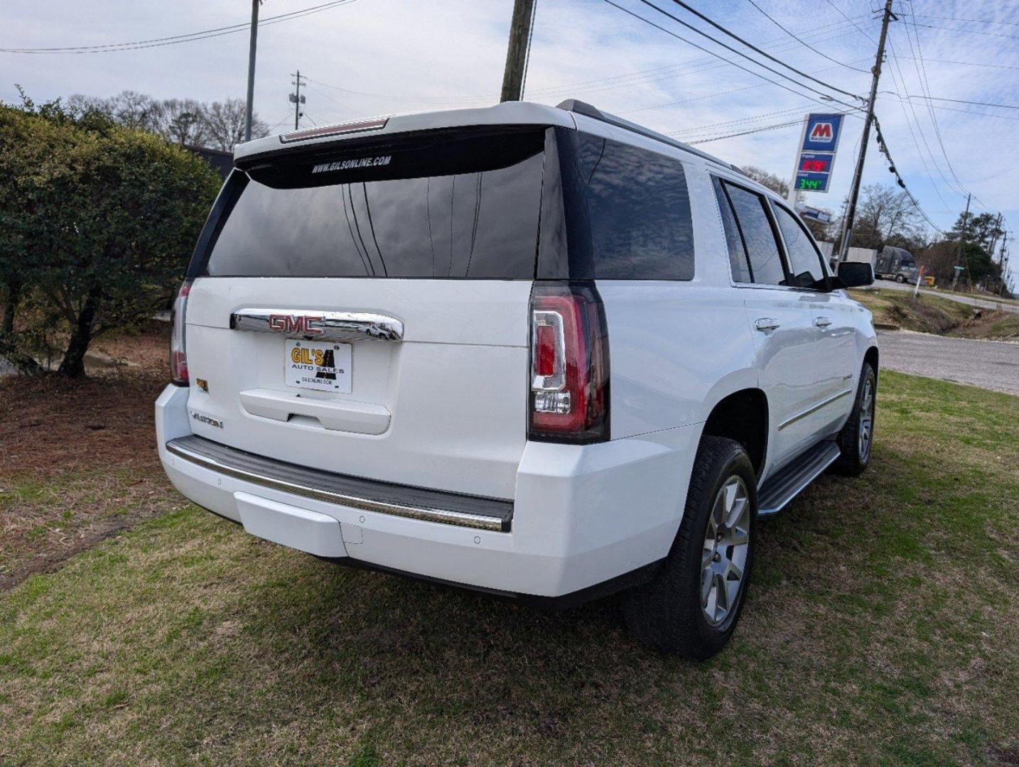 2016 /Cocoa/Shale GMC Yukon Denali (1GKS1CKJ3GR) with an Gas V8 6.2L/378 engine, 8-Speed Automatic transmission, located at 3959 U.S. 80 W, Phenix City, AL, 36870, (334) 297-4885, 32.469296, -85.135185 - 2016 GMC Yukon Denali - Photo#4