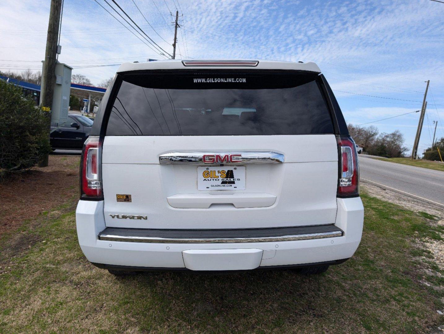 2016 /Cocoa/Shale GMC Yukon Denali (1GKS1CKJ3GR) with an Gas V8 6.2L/378 engine, 8-Speed Automatic transmission, located at 3959 U.S. 80 W, Phenix City, AL, 36870, (334) 297-4885, 32.469296, -85.135185 - 2016 GMC Yukon Denali - Photo#5