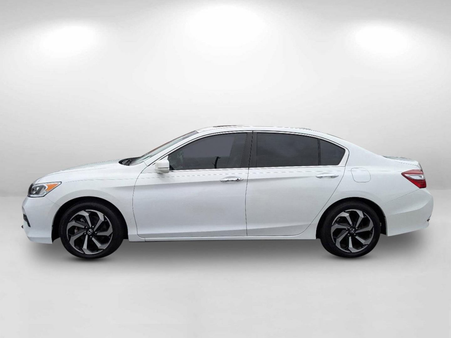 2016 Honda Accord Sedan EX-L (1HGCR2F85GA) with an Regular Unleaded I-4 2.4 L/144 engine, 1-Speed CVT w/OD transmission, located at 3959 U.S. 80 W, Phenix City, AL, 36870, (334) 297-4885, 32.469296, -85.135185 - 2016 Honda Accord Sedan EX-L - Photo#12