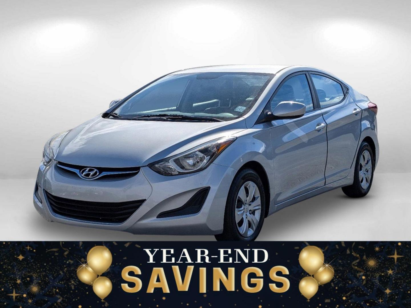 2016 /Gray Hyundai Elantra SE (KMHDH4AE5GU) with an Regular Unleaded I-4 1.8 L/110 engine, 6-Speed Automatic w/OD transmission, located at 7000 Northlake Connector, Columbus, GA, 31904, (706) 987-8085, 32.524975, -84.978134 - 2016 Hyundai Elantra SE - Photo#0