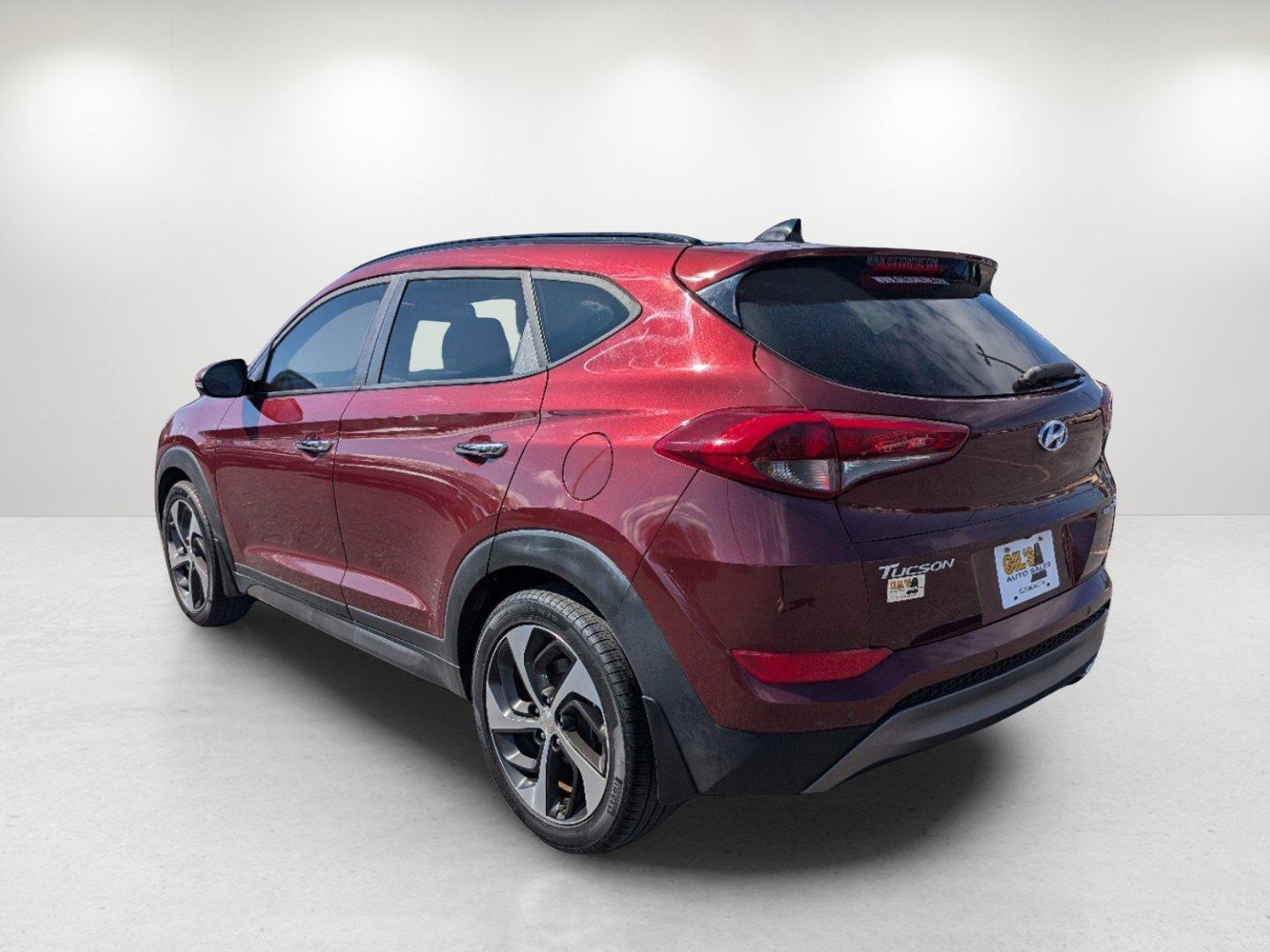 2016 /Beige Hyundai Tucson Limited (KM8J33A25GU) with an Intercooled Turbo Regular Unleaded I-4 1.6 L/97 engine, 7-Speed Auto-Shift Manual w/OD transmission, located at 521 Old Farm Lane Rd, Prattville, AL, 36066, (334) 325-1505, 32.482460, -86.416367 - 2016 Hyundai Tucson Limited - Photo#6