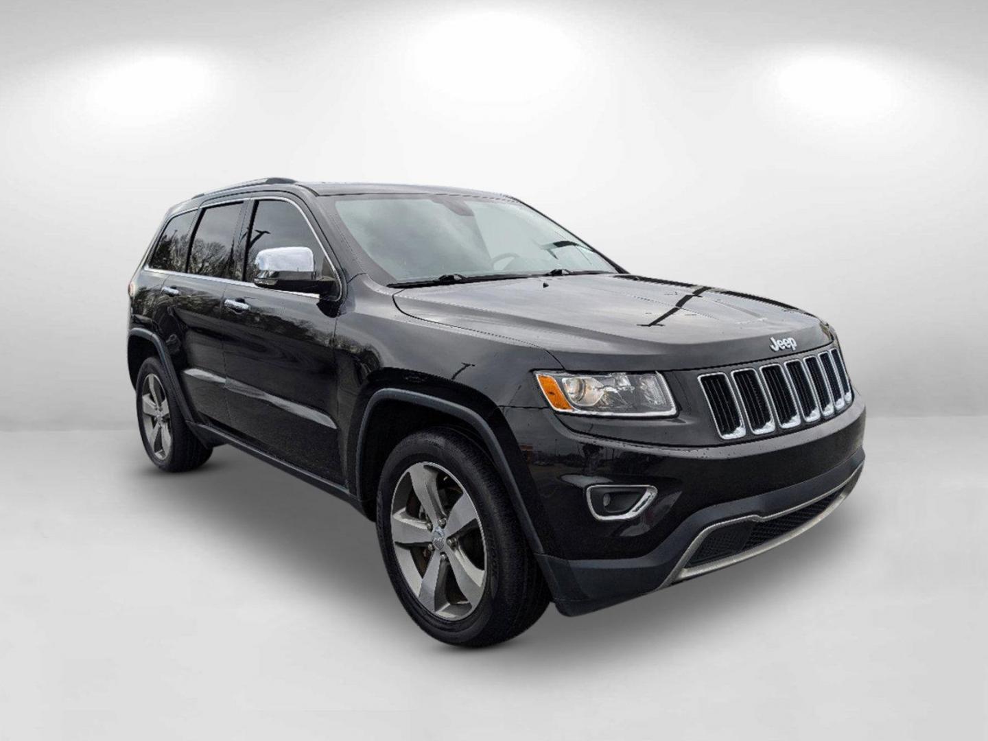 2016 /Black Jeep Grand Cherokee Limited (1C4RJEBG4GC) with an Regular Unleaded V-6 3.6 L/220 engine, 8-Speed Automatic w/OD transmission, located at 3959 U.S. 80 W, Phenix City, AL, 36870, (334) 297-4885, 32.469296, -85.135185 - 2016 Jeep Grand Cherokee Limited - Photo#5