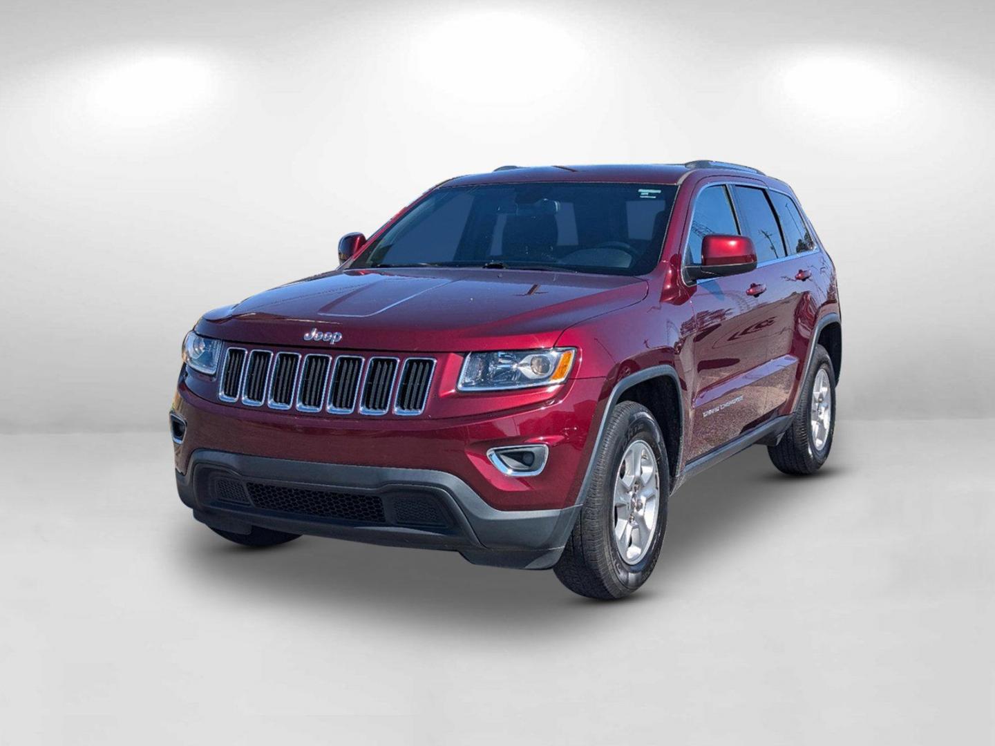 2016 /Black Jeep Grand Cherokee Laredo (1C4RJEAG1GC) with an Regular Unleaded V-6 3.6 L/220 engine, 8-Speed Automatic w/OD transmission, located at 804 22nd Ave, Phenix City, AL, 36870, (334) 297-1860, 32.484749, -85.024475 - 2016 Jeep Grand Cherokee Laredo - Photo#0