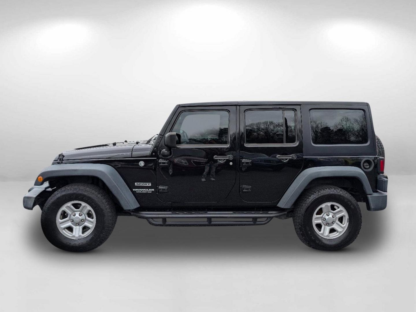 2016 /Black Jeep Wrangler Unlimited Sport (1C4BJWDG7GL) with an Regular Unleaded V-6 3.6 L/220 engine, 5-Speed Automatic w/OD transmission, located at 1430 Gateway Drive, Opelika, AL, 36801, (334) 239-0944, 32.637871, -85.409790 - 2016 Jeep Wrangler Unlimited Sport - Photo#7