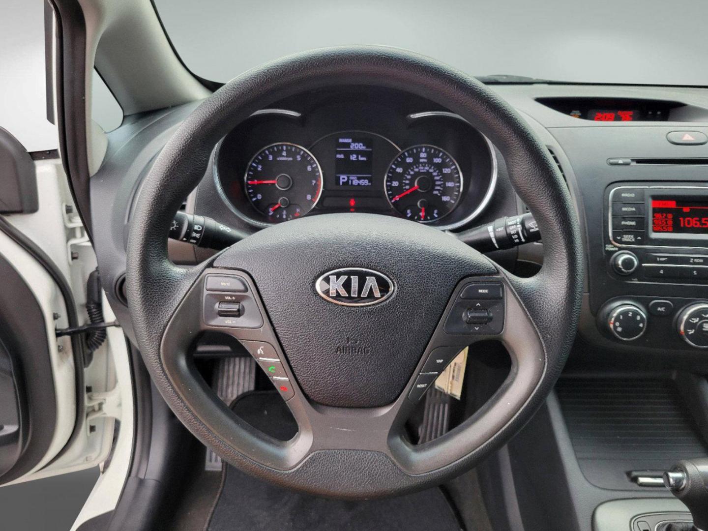 2016 Clear White /Black Kia Forte LX (KNAFK4A6XG5) with an Regular Unleaded I-4 1.8 L/110 engine, 6-Speed Automatic w/OD transmission, located at 5115 14th Ave., Columbus, GA, 31904, (706) 323-0345, 32.511494, -84.971046 - 2016 Kia Forte LX - Photo#13