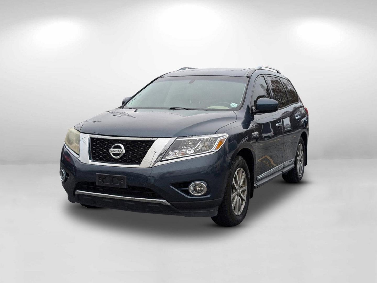 2016 /Almond Nissan Pathfinder SL (5N1AR2MN3GC) with an Regular Unleaded V-6 3.5 L/213 engine, 1-Speed CVT w/OD transmission, located at 804 22nd Ave, Phenix City, AL, 36870, (334) 297-1860, 32.484749, -85.024475 - 2016 Nissan Pathfinder SL - Photo#4