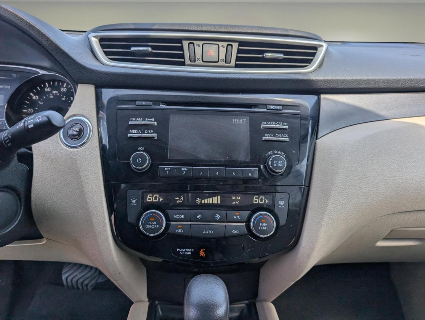 2016 /Almond Nissan Rogue SV (5N1AT2MNXGC) with an Regular Unleaded I-4 2.5 L/152 engine, 1-Speed CVT w/OD transmission, located at 7000 Northlake Connector, Columbus, GA, 31904, (706) 987-8085, 32.524975, -84.978134 - 2016 Nissan Rogue SV - Photo#15