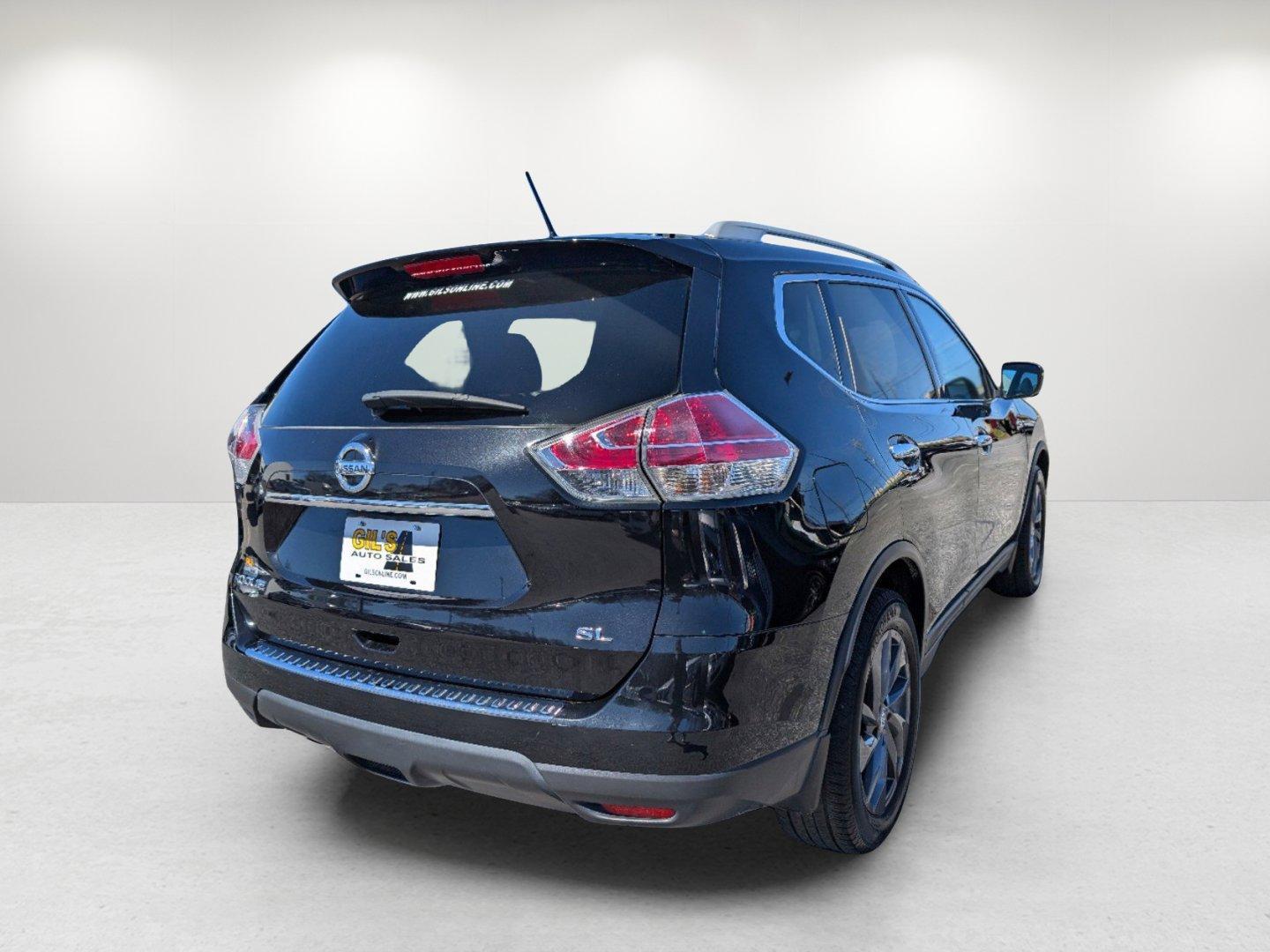 2016 /Almond Nissan Rogue SL (5N1AT2MT8GC) with an Regular Unleaded I-4 2.5 L/152 engine, 1-Speed CVT w/OD transmission, located at 3959 U.S. 80 W, Phenix City, AL, 36870, (334) 297-4885, 32.469296, -85.135185 - 2016 Nissan Rogue SL - Photo#4