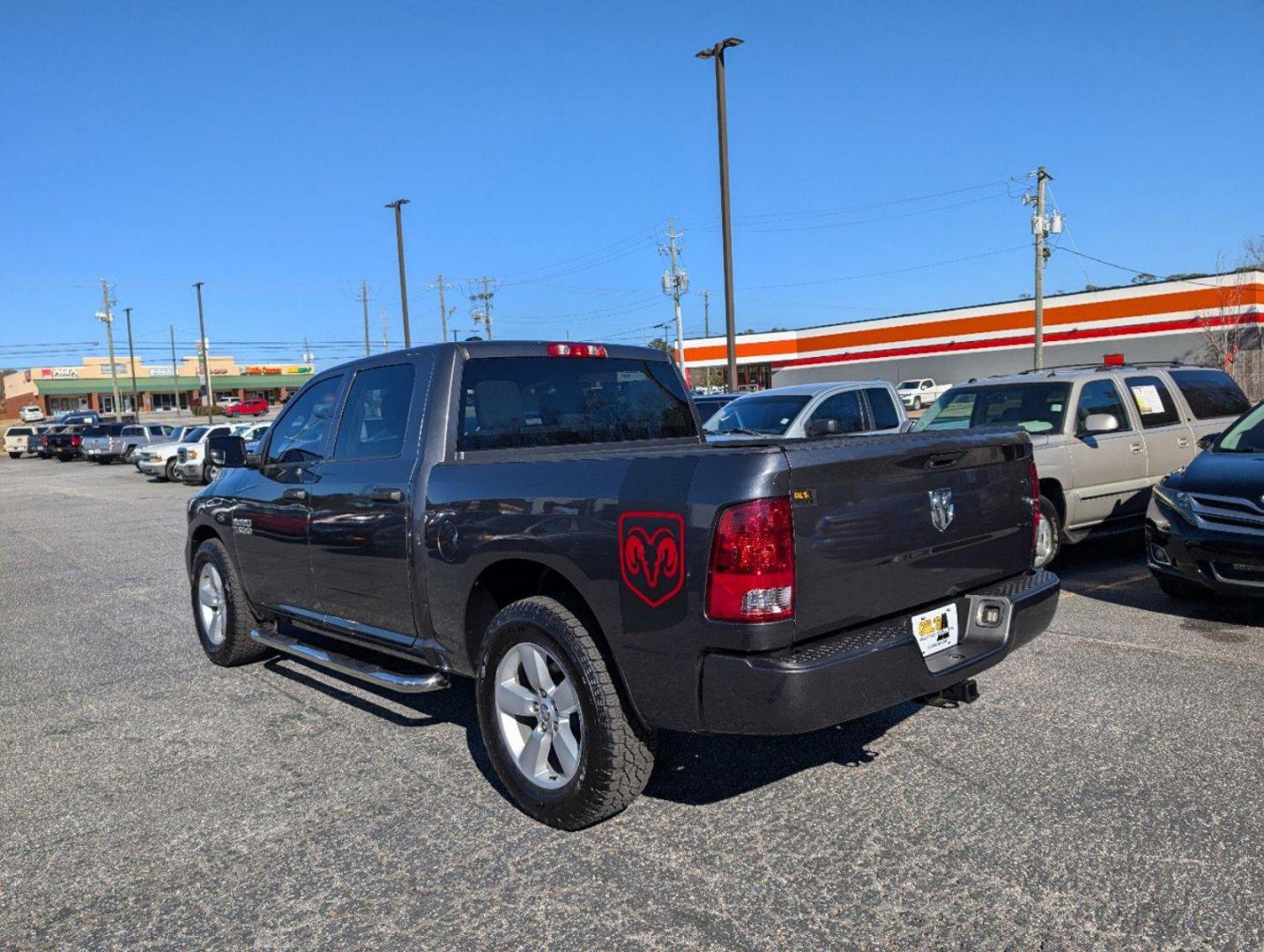 2016 /Diesel Gray/Black Ram 1500 Express (1C6RR6KG1GS) with an Regular Unleaded V-6 3.6 L/220 engine, 8-Speed Automatic w/OD transmission, located at 3959 U.S. 80 W, Phenix City, AL, 36870, (334) 297-4885, 32.469296, -85.135185 - 2016 Ram 1500 Express - Photo#6