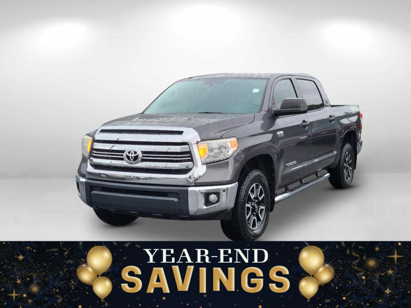 2016 Gray Toyota Tundra 4WD Truck SR5 (5TFDW5F10GX) with an Regular Unleaded V-8 5.7 L/346 engine, 6-Speed Automatic w/OD transmission, located at 3959 U.S. 80 W, Phenix City, AL, 36870, (334) 297-4885, 32.469296, -85.135185 - 2016 Toyota Tundra 4WD Truck SR5 - Photo#16